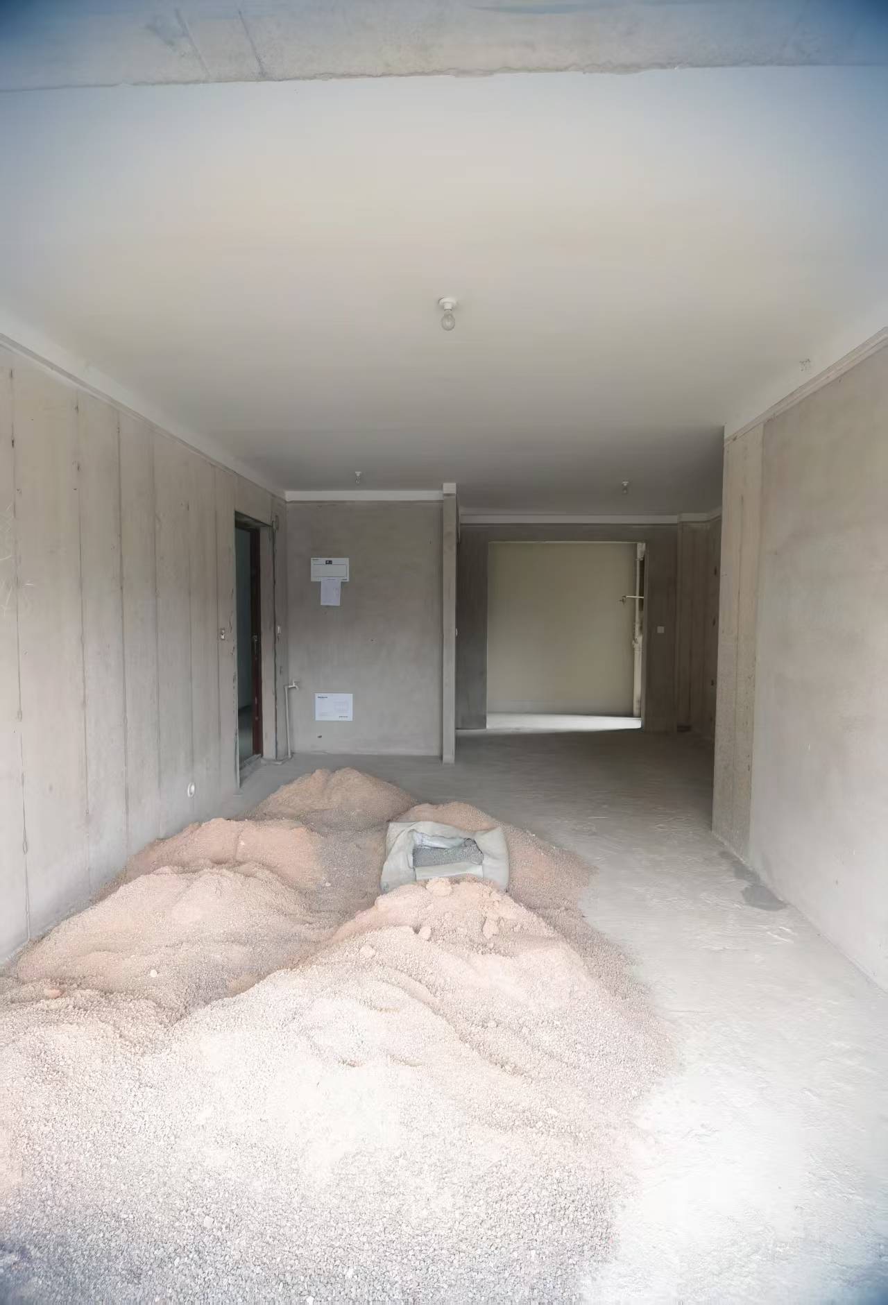荣盛花语书院  3室2厅2卫   70.00万室内图