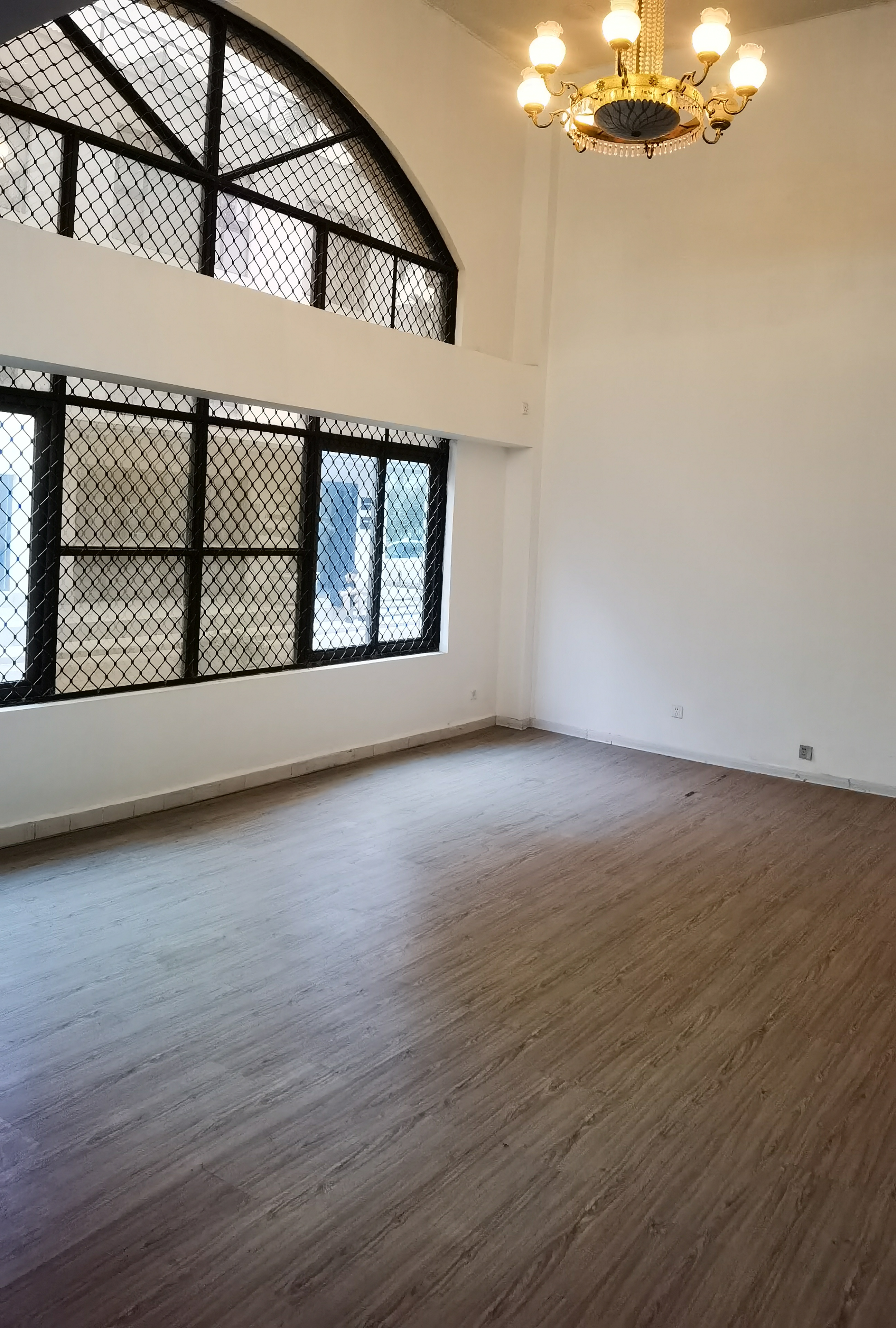 钓鱼台别墅  8室1厅1卫    12000.0元/月室内图