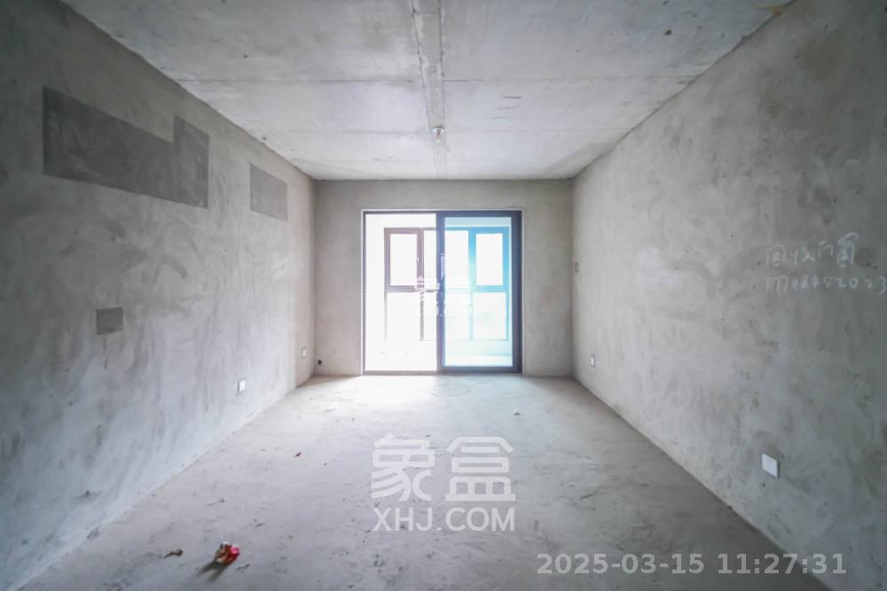 明昇壹城(明昇时代广场)二期  3室2厅2卫    900.0元/月 明昇壹城(明昇时代广场)二期  3室2厅2卫    900.0元/月