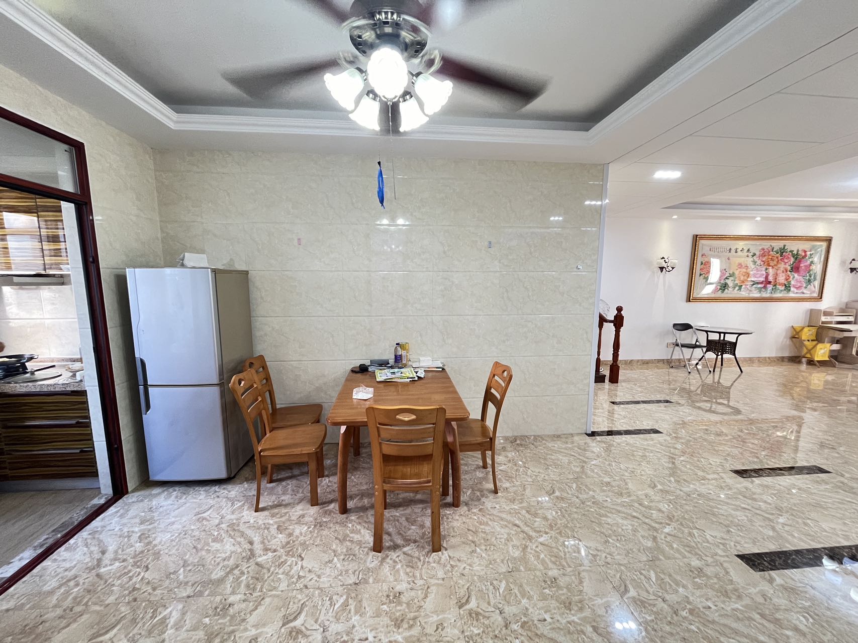 滨江帝景二期(三期) 4室2厅2卫 3800.0元/月 滨江帝景二期(三期) 4室2厅2卫 3800.0元/月室内图