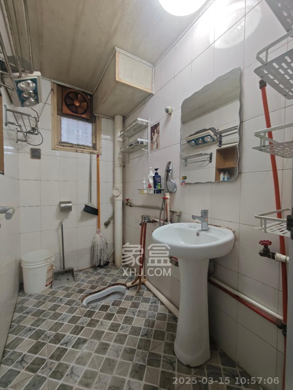 杨家塘 3室1厅1卫 2400.0元/月 杨家塘 3室1厅1卫 2400.0元/月室内图