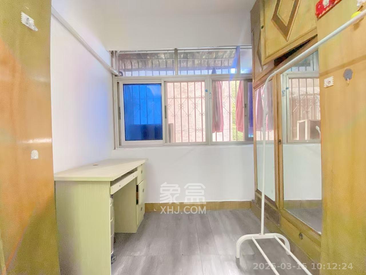 富雅坪社区（红墙巷）  2室2厅1卫   2380.00元/月室内图