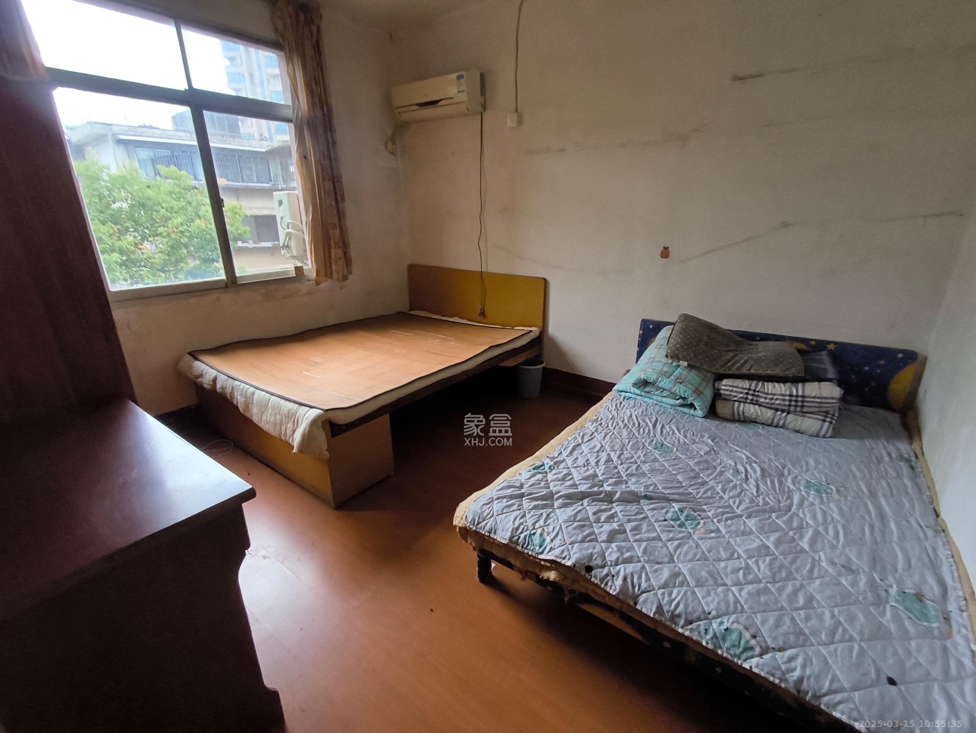 建工集团单位房  3室2厅1卫    1800.0元/月室内图