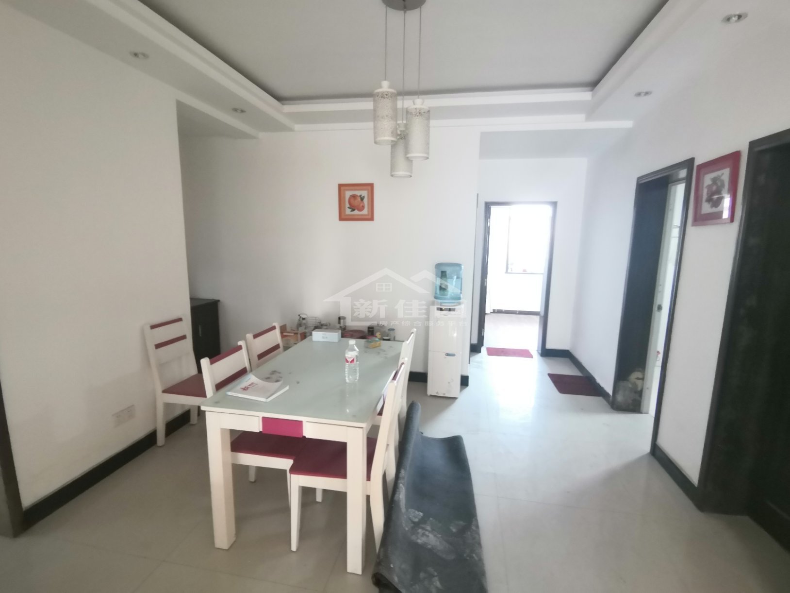 颐乐新村北苑 4室2厅2卫 1700.0元/月 颐乐新村北苑 4室2厅2卫 1700.0元/月室内图