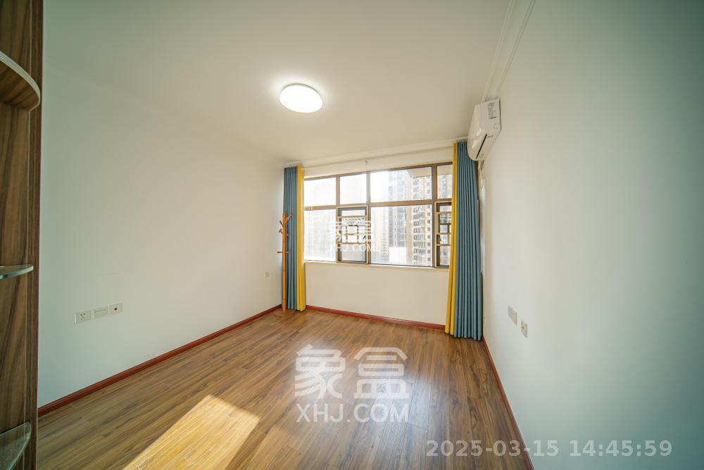 江山帝景哈佛 4室2厅2卫 2600.0元/月 江山帝景哈佛 4室2厅2卫 2600.0元/月室内图