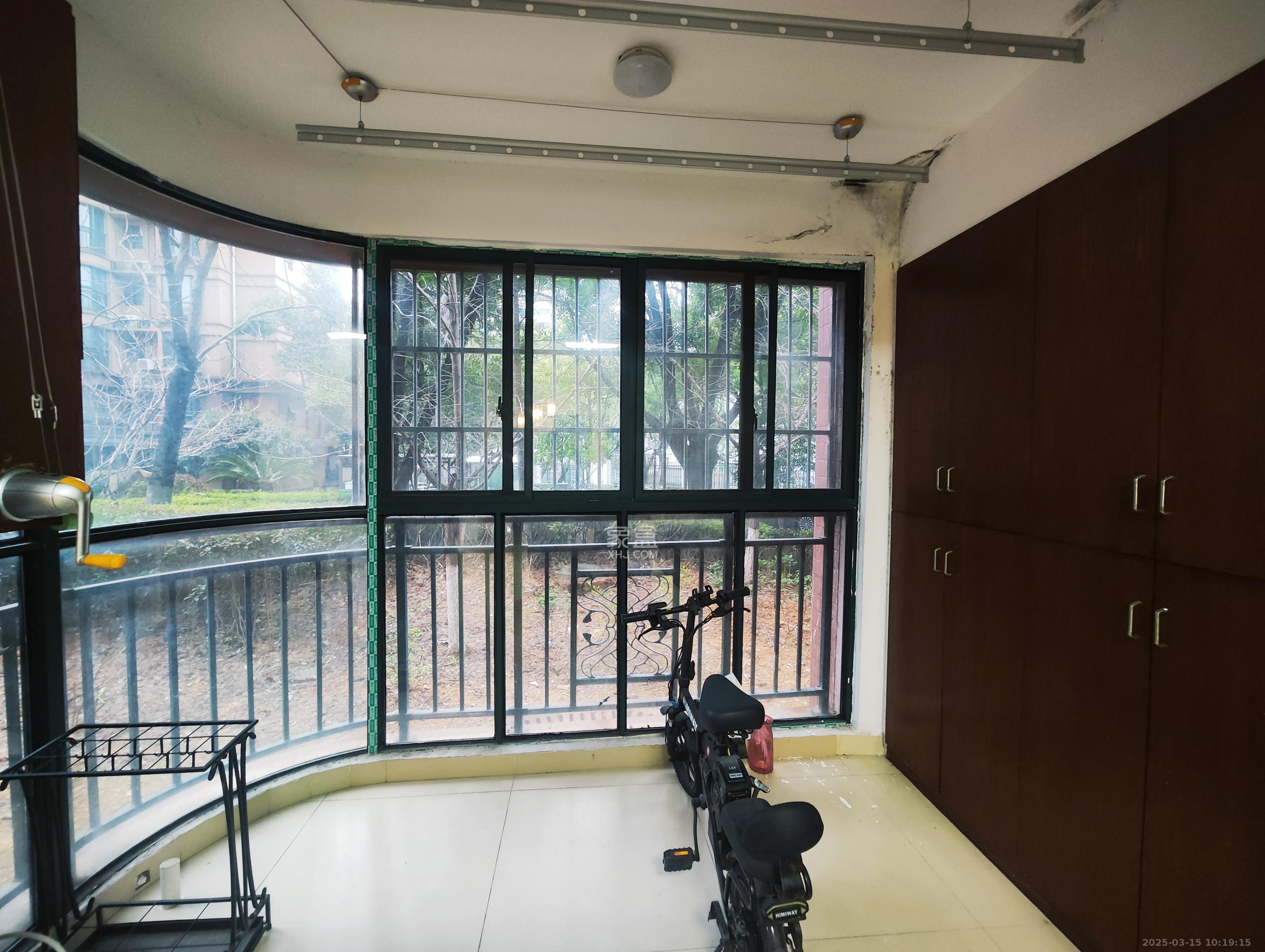 永祺西京  3室2厅1卫   2700.00元/月室内图