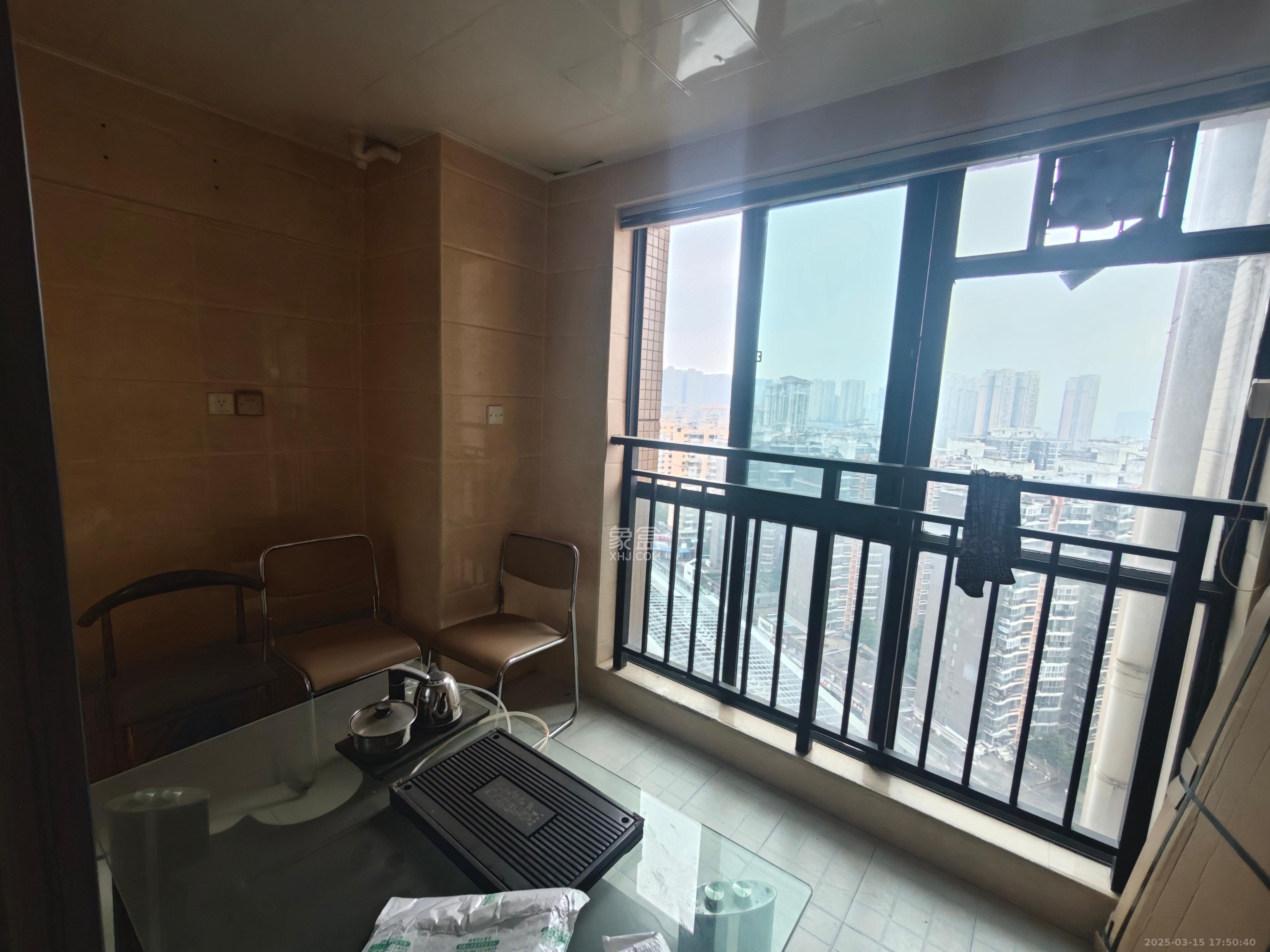 山水湾 1室1厅1卫 1400.0元/月 山水湾 1室1厅1卫 1400.0元/月室内图