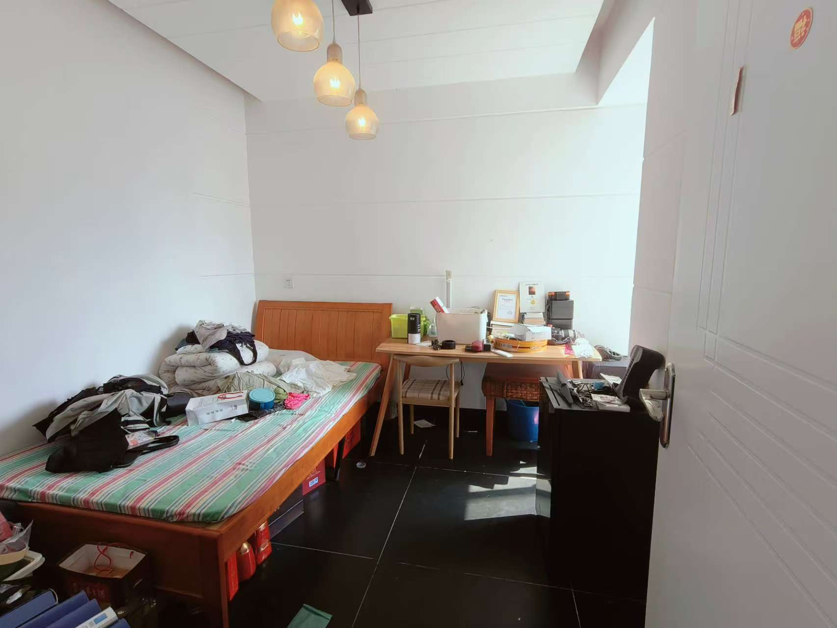 利亨花园  3室2厅2卫    150.0万 利亨花园  3室2厅2卫    150.0万室内图