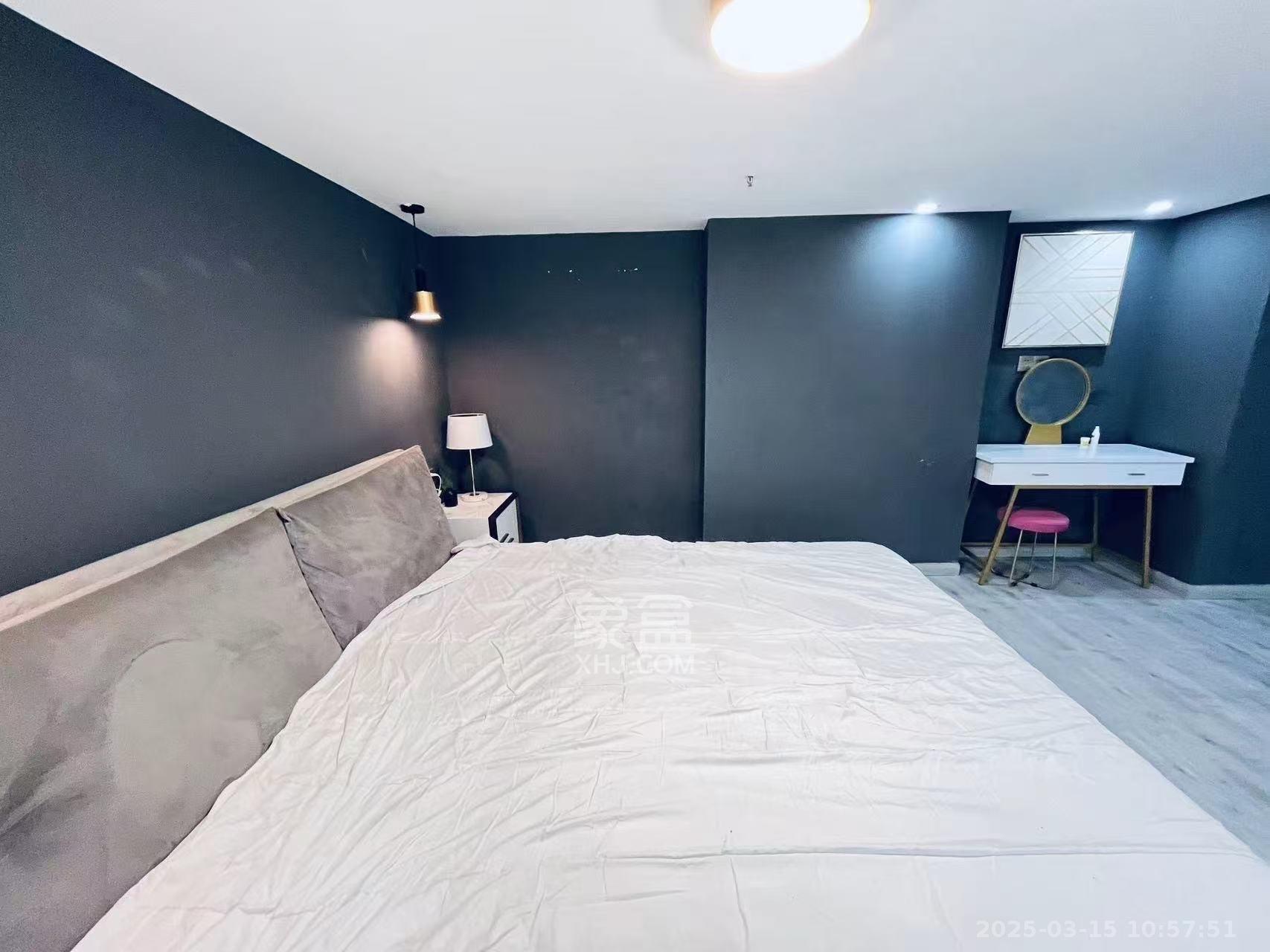 东盈商业广场(华泉城市广场) 1室1厅1卫 2800.0元/月 东盈商业广场(华泉城市广场) 1室1厅1卫 2800.0元/月室内图