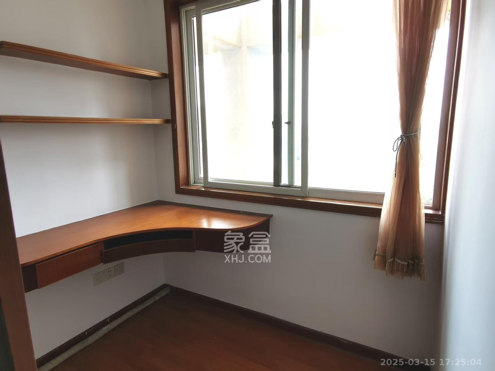 建鸿达现代公寓  1室1厅1卫   2300.00元/月室内图