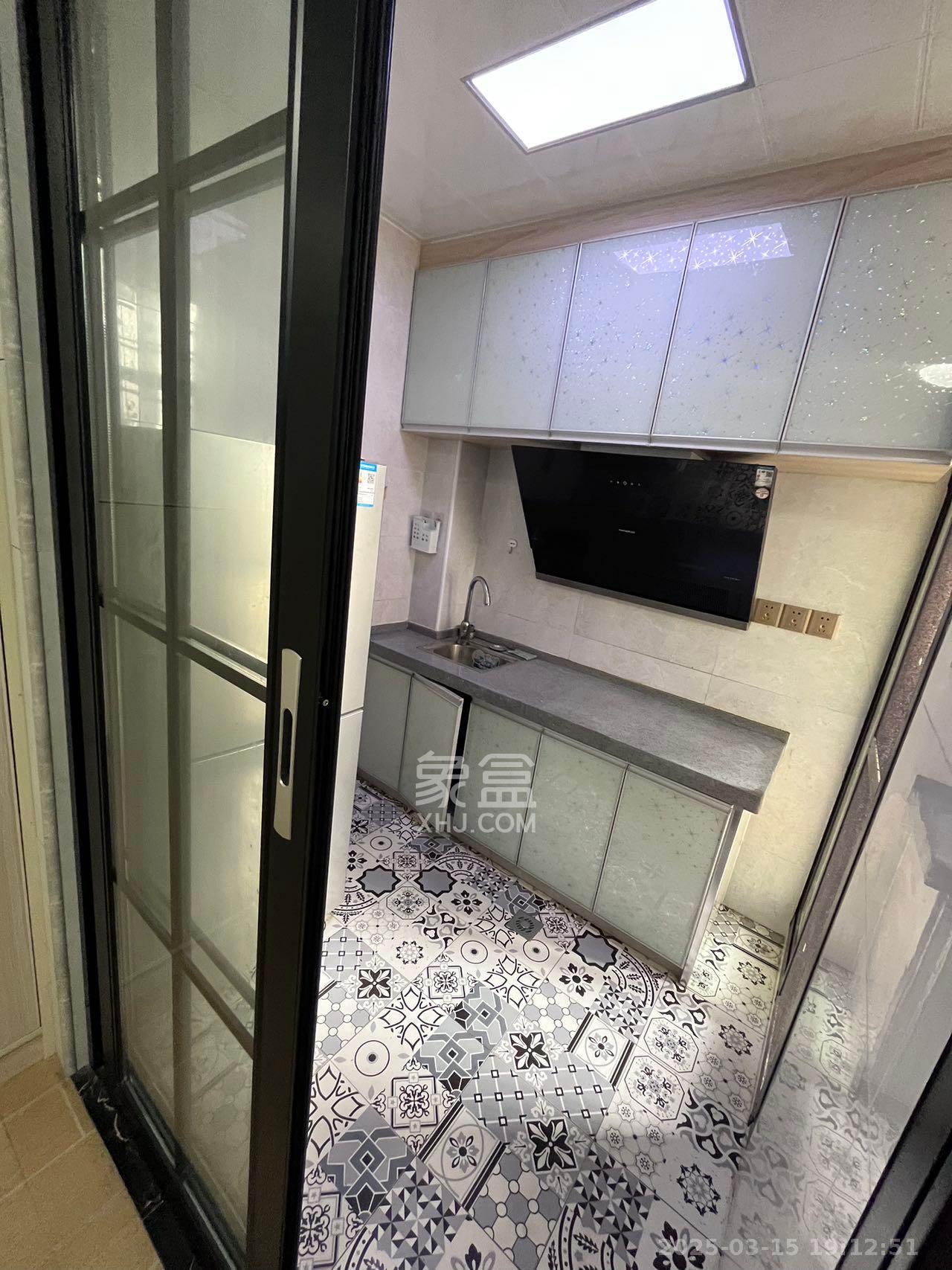 桥头家苑一期 0室0厅1卫 1000.0元/月 桥头家苑一期 0室0厅1卫 1000.0元/月室内图