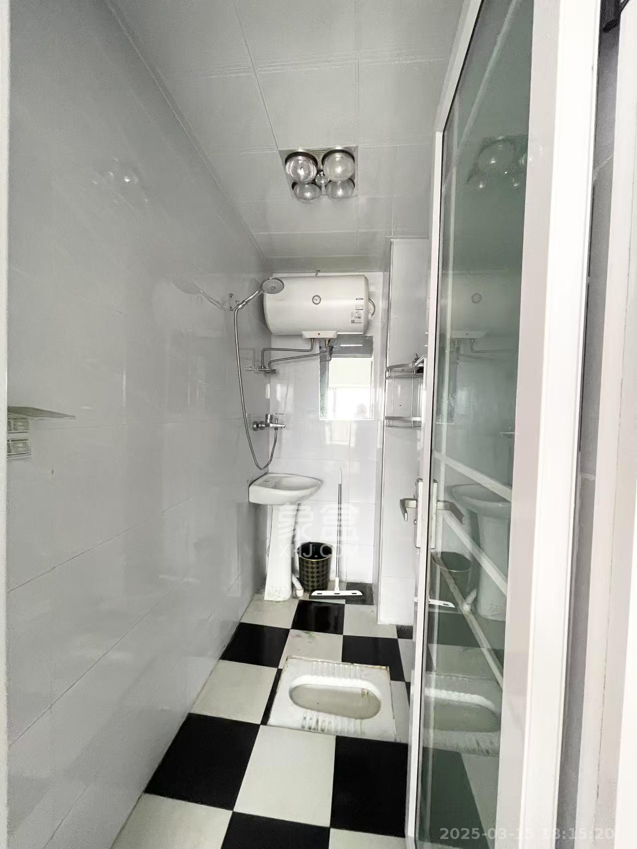 好莱城(弘德西街) 0室0厅0卫 800.0元/月 好莱城(弘德西街) 0室0厅0卫 800.0元/月室内图