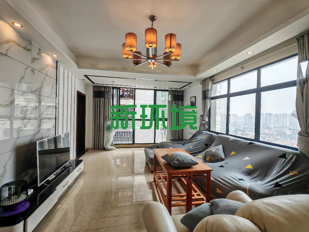 熙城春天  3室2厅1卫    53.0万 熙城春天  3室2厅1卫    53.0万客厅