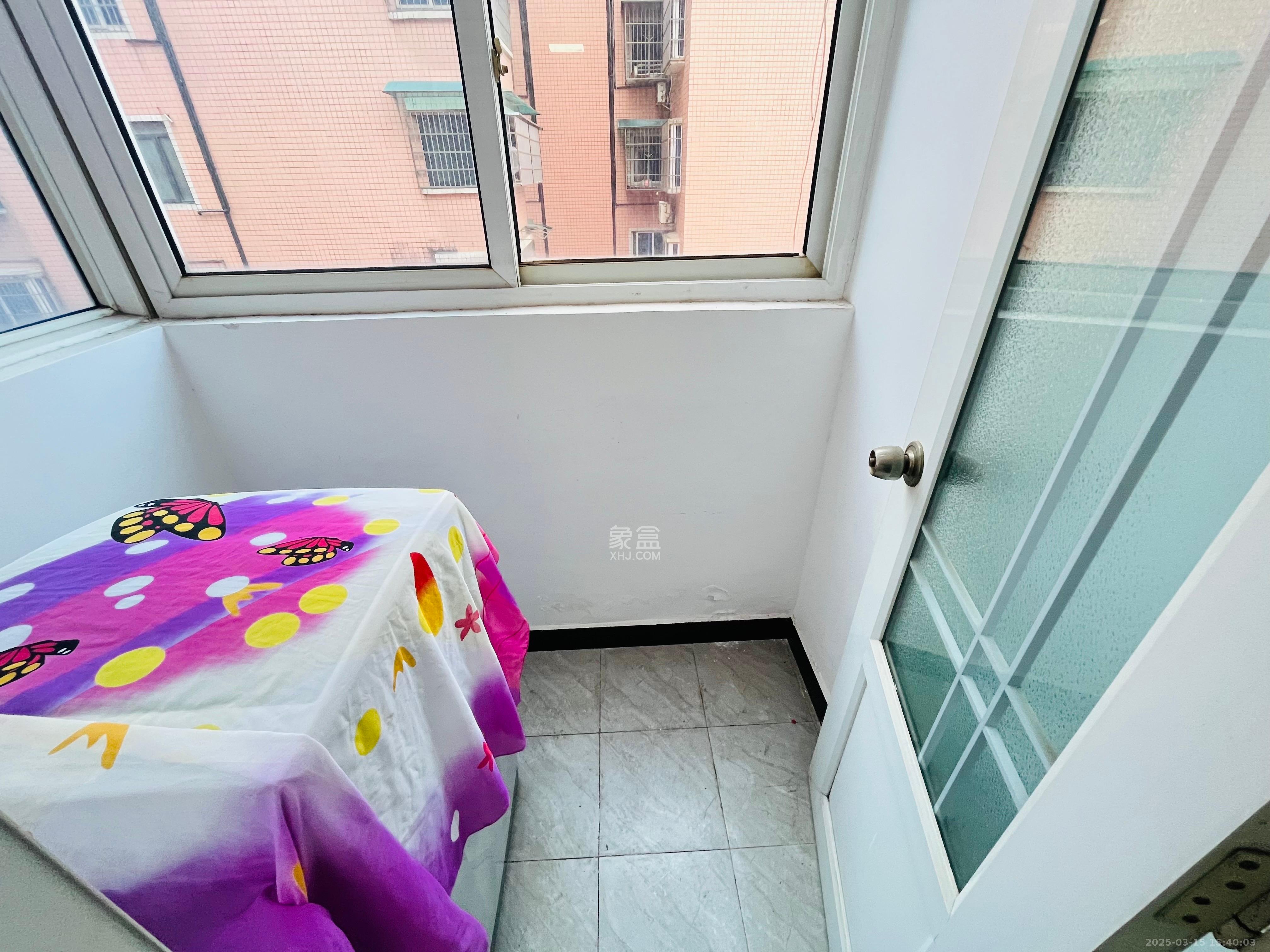 森宇佳园 3室2厅1卫 3200.0元/月 森宇佳园 3室2厅1卫 3200.0元/月室内图