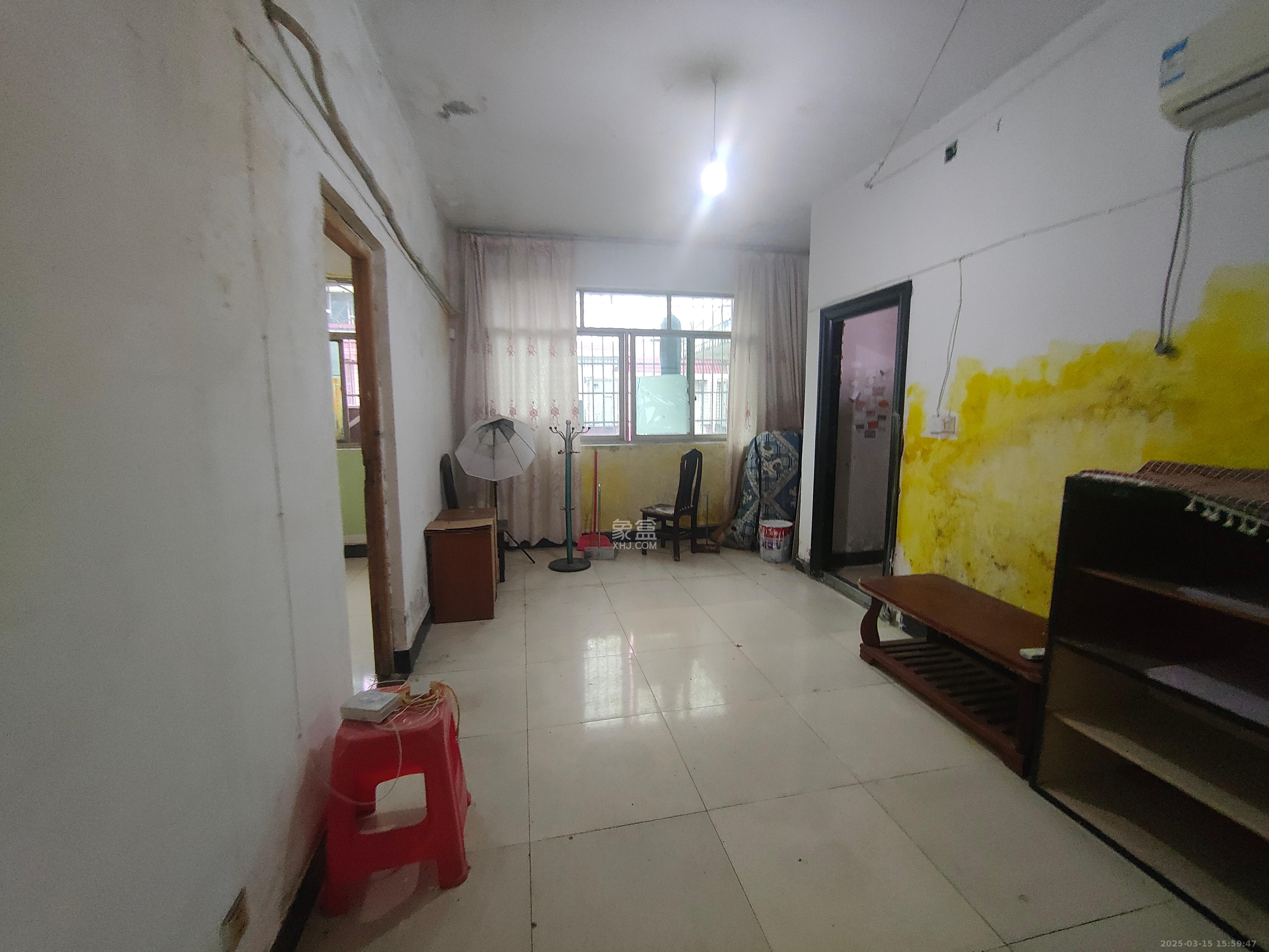 新合四村 4室3厅2卫 1500.0元/月 新合四村 4室3厅2卫 1500.0元/月室内图