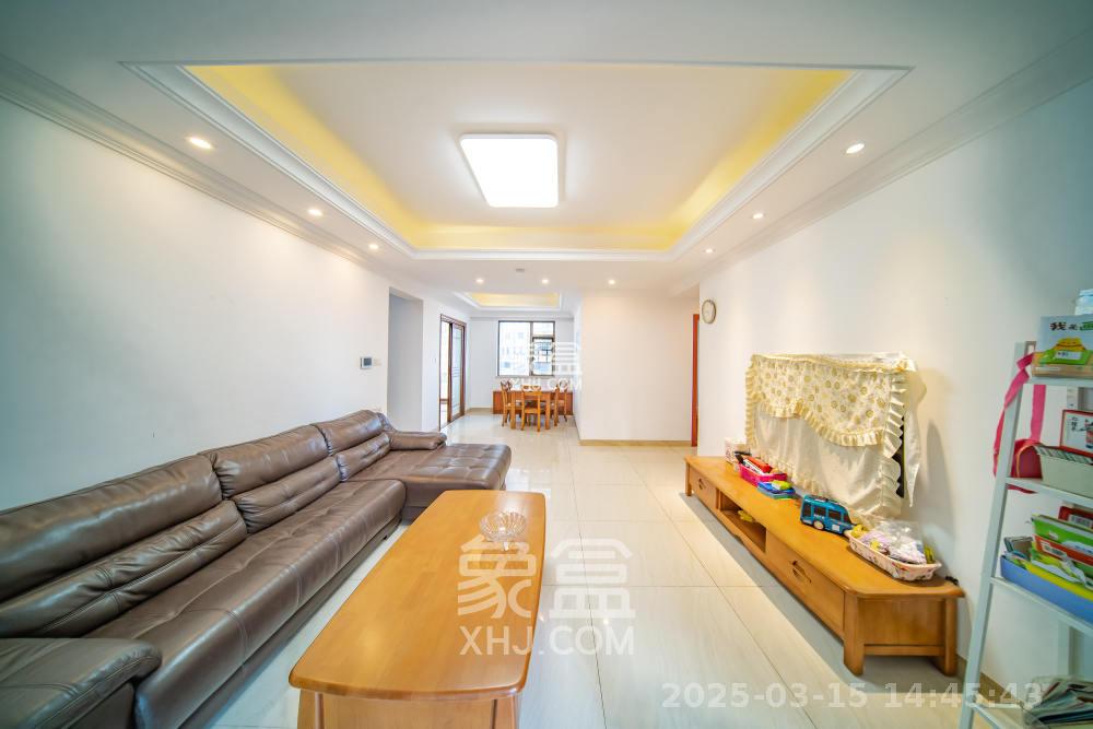 江山帝景哈佛 4室2厅2卫 2600.0元/月 江山帝景哈佛 4室2厅2卫 2600.0元/月室内图