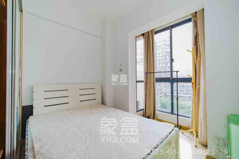 瑞都华庭(华庭美苑) 2室2厅1卫 1800.0元/月 瑞都华庭(华庭美苑) 2室2厅1卫 1800.0元/月室内图