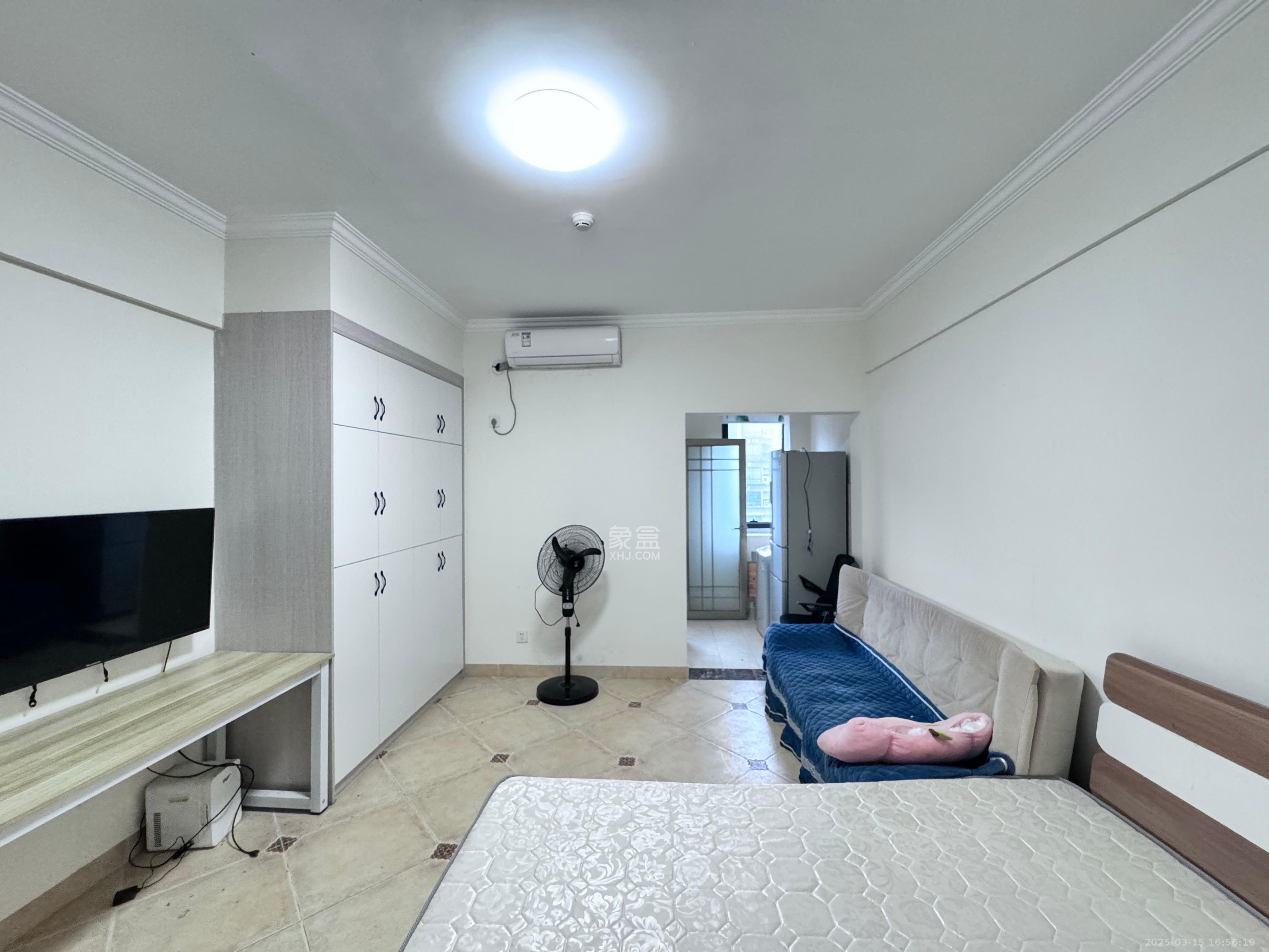 未来漫城 1室1厅1卫 1400.0元/月 未来漫城 1室1厅1卫 1400.0元/月室内图