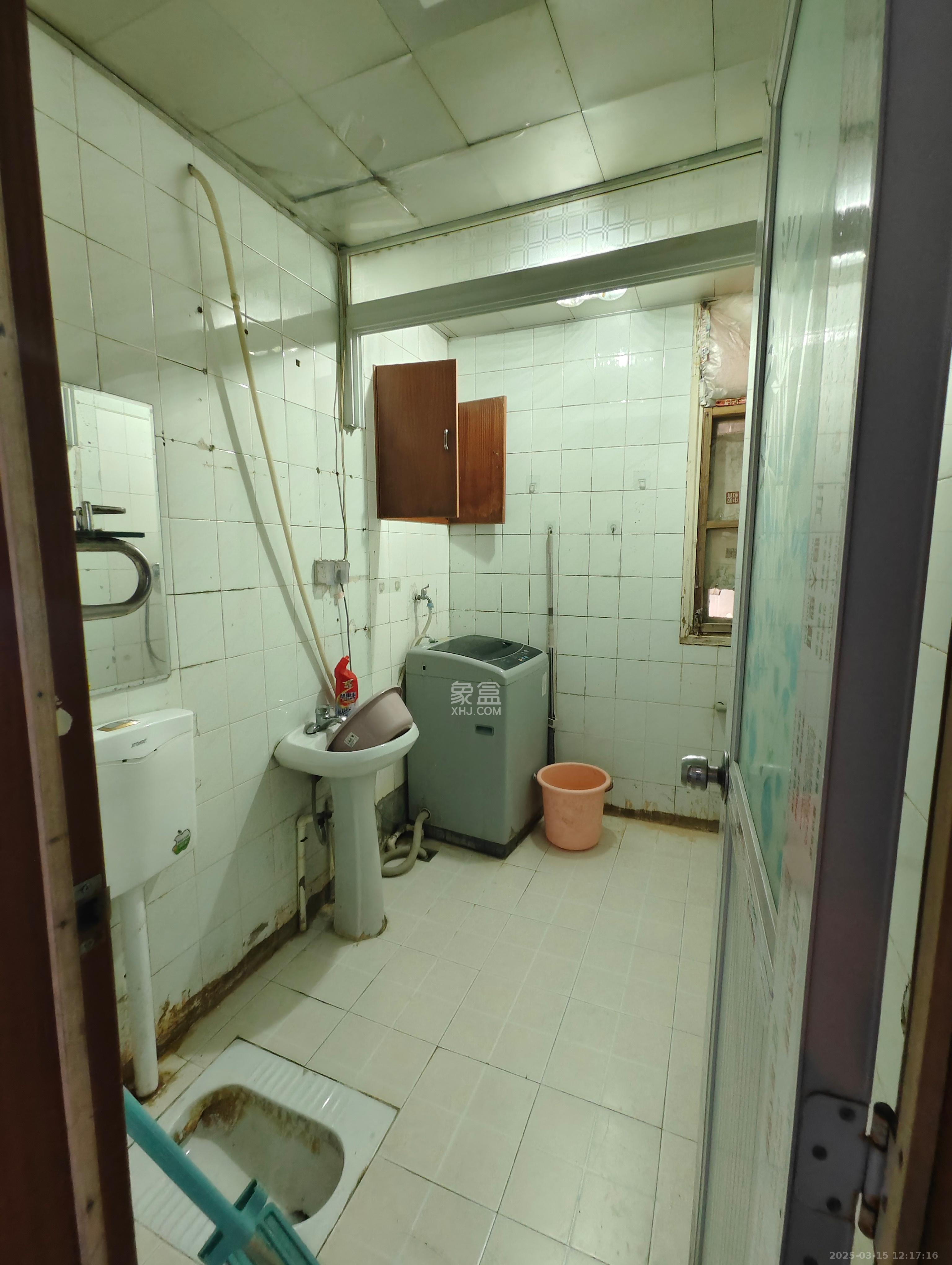 左家塘公安局宿舍 2室1厅1卫 900.0元/月 左家塘公安局宿舍 2室1厅1卫 900.0元/月室内图