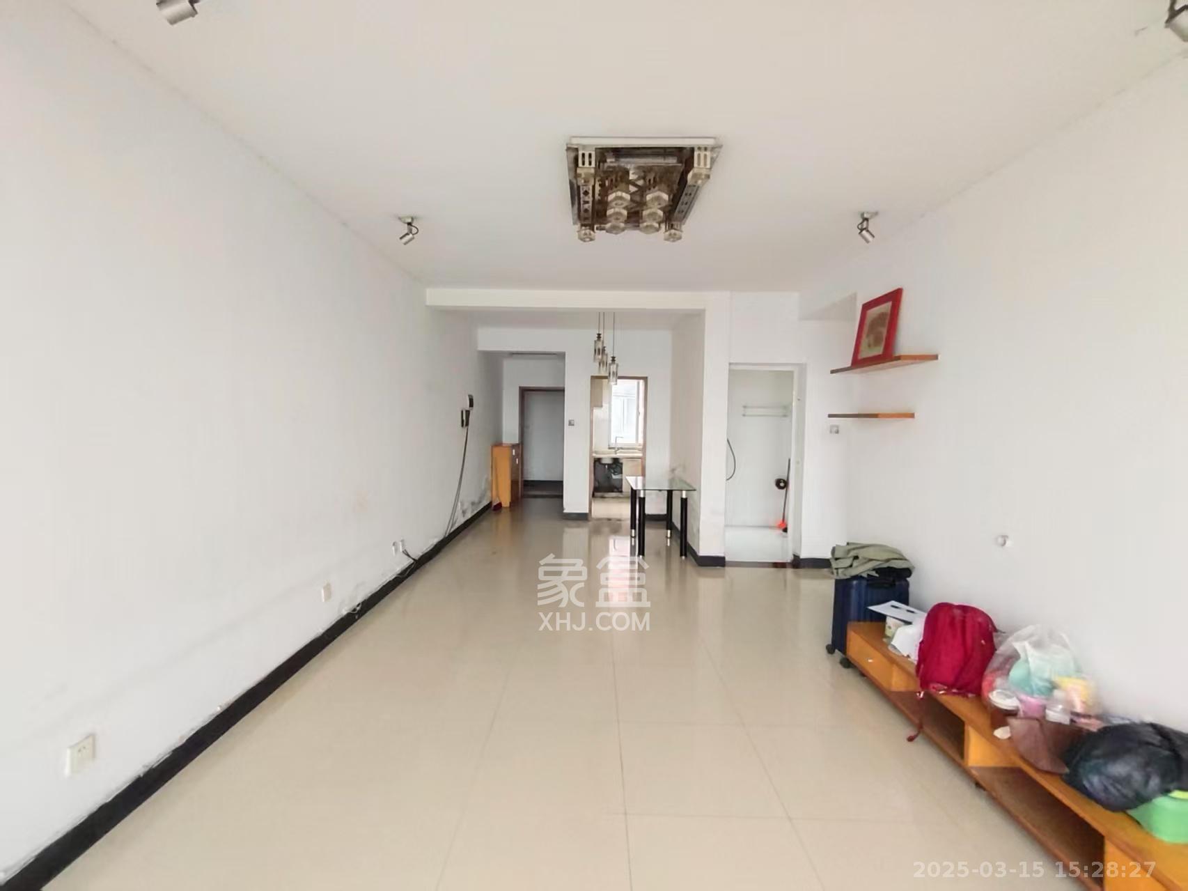 东门壹号家园 2室2厅1卫 2000.0元/月 东门壹号家园 2室2厅1卫 2000.0元/月室内图