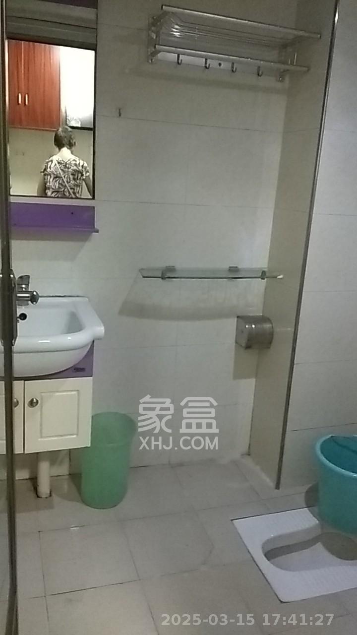 世景华庭  1室1厅1卫   1200.00元/月室内图