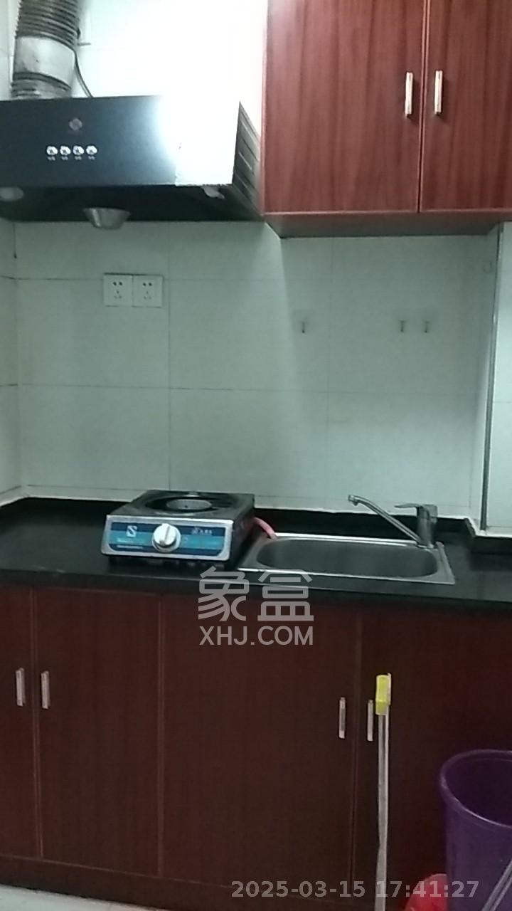 世景华庭  1室1厅1卫   1200.00元/月