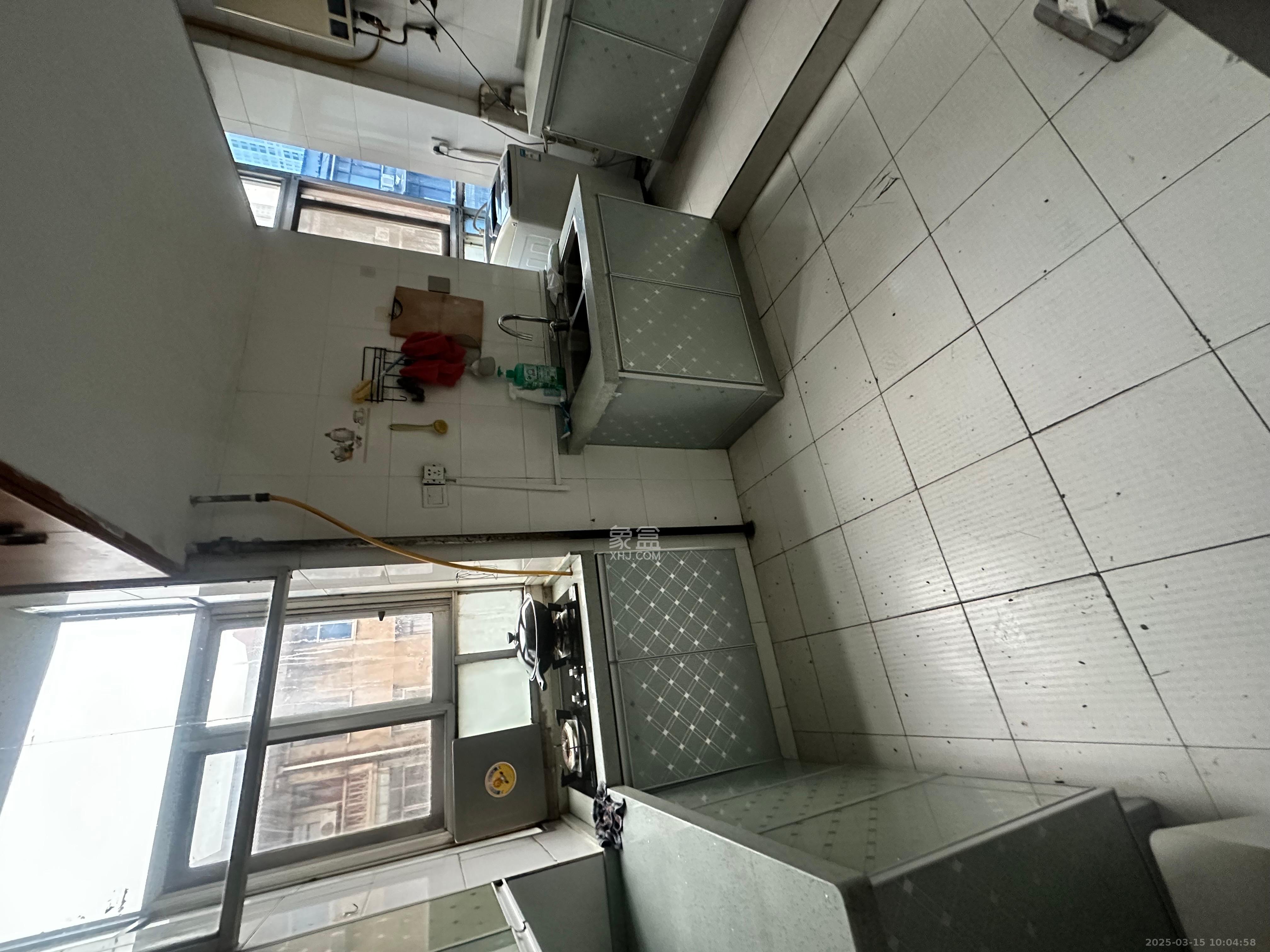 上麻园岭192号卫生厅宿舍前栋  3室2厅1卫   2700.00元/月室内图