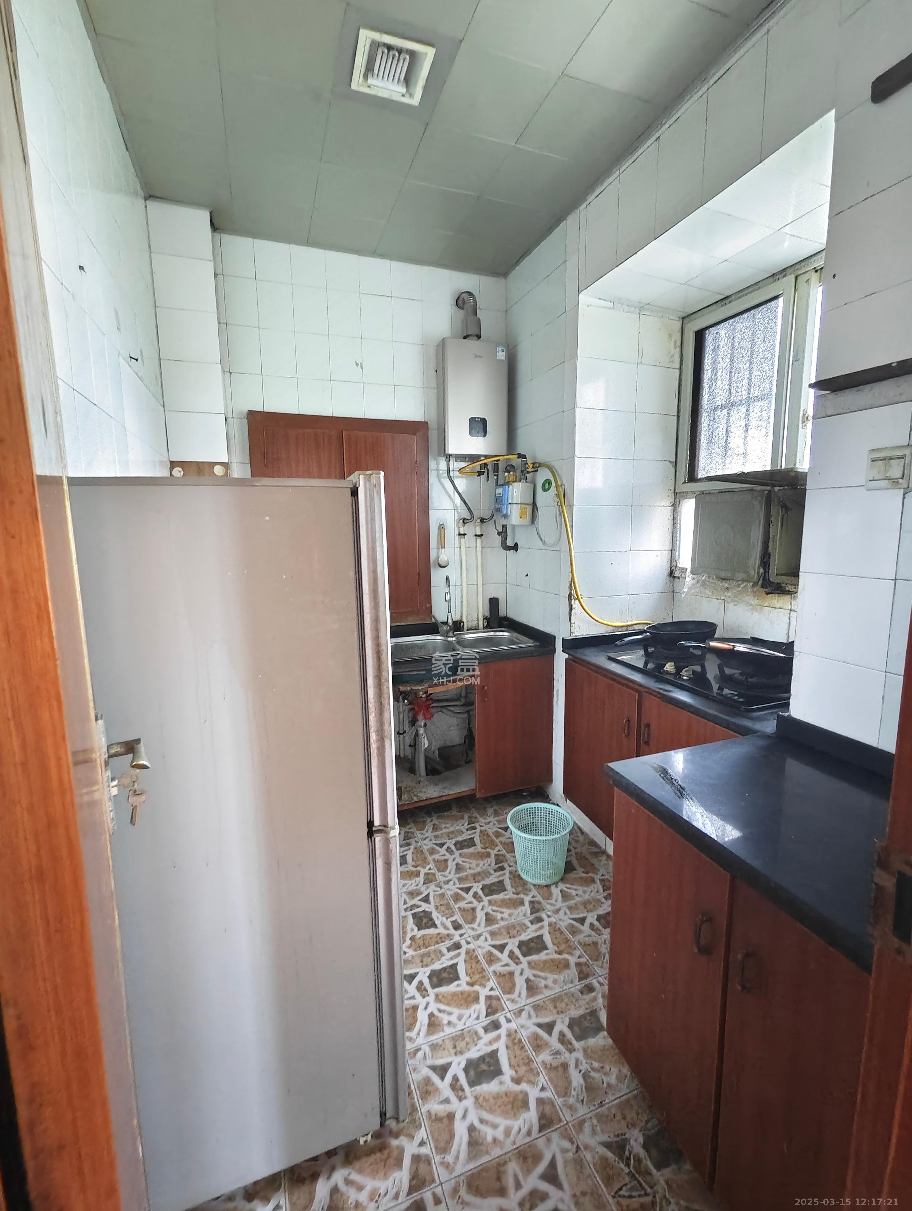 左家塘公安局宿舍 2室1厅1卫 900.0元/月 左家塘公安局宿舍 2室1厅1卫 900.0元/月室内图