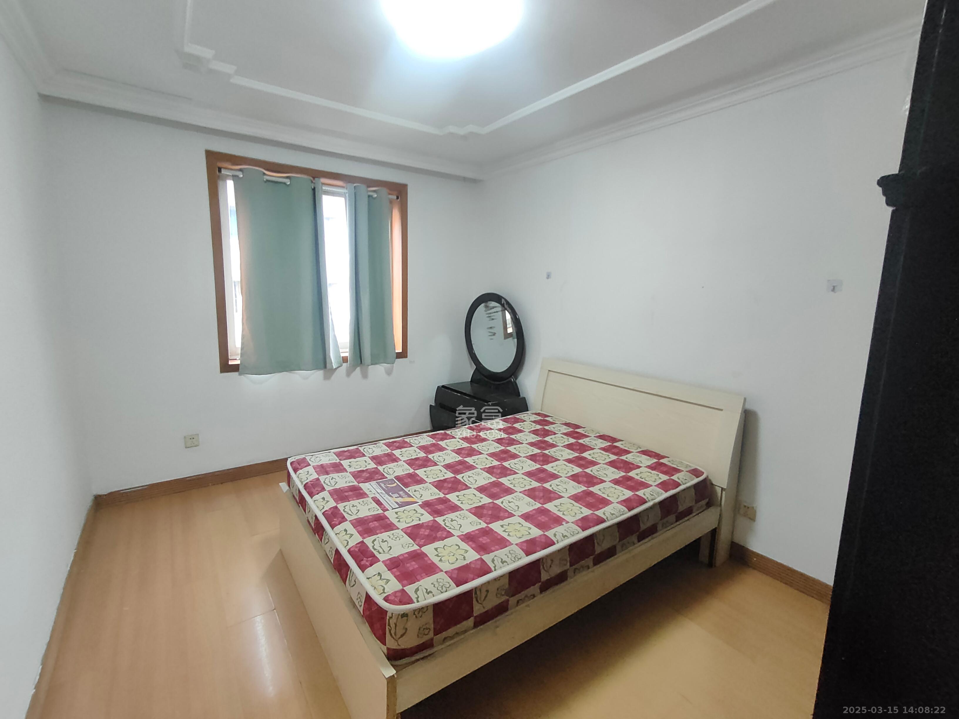 火星一片 2室1厅1卫 1300.0元/月 火星一片 2室1厅1卫 1300.0元/月室内图