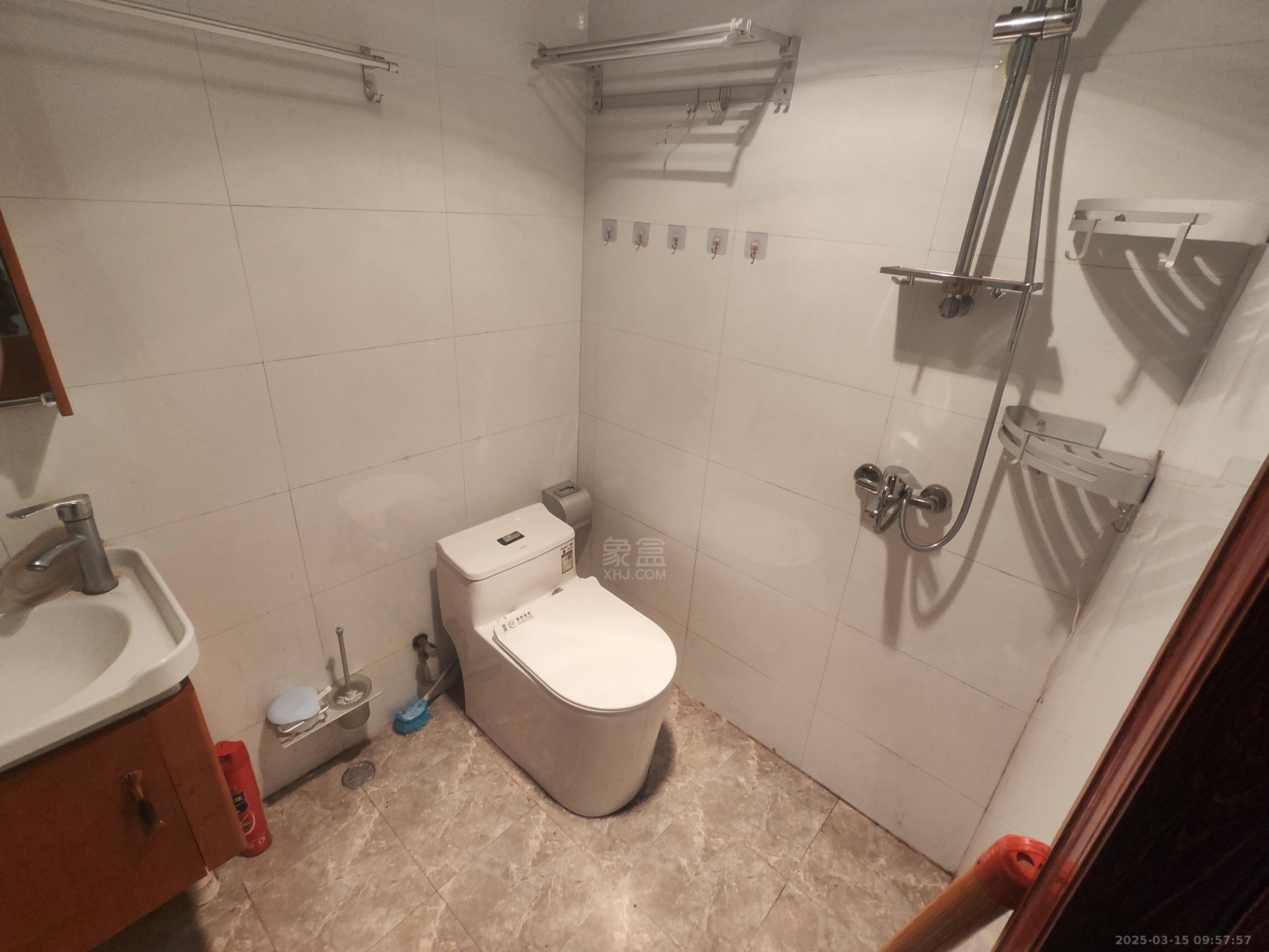 金色荷塘 1室0厅0卫 1000.0元/月 金色荷塘 1室0厅0卫 1000.0元/月室内图