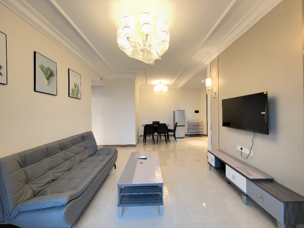 恒大绿洲 2室2厅1卫 1600.0元/月 恒大绿洲 2室2厅1卫 1600.0元/月室内图