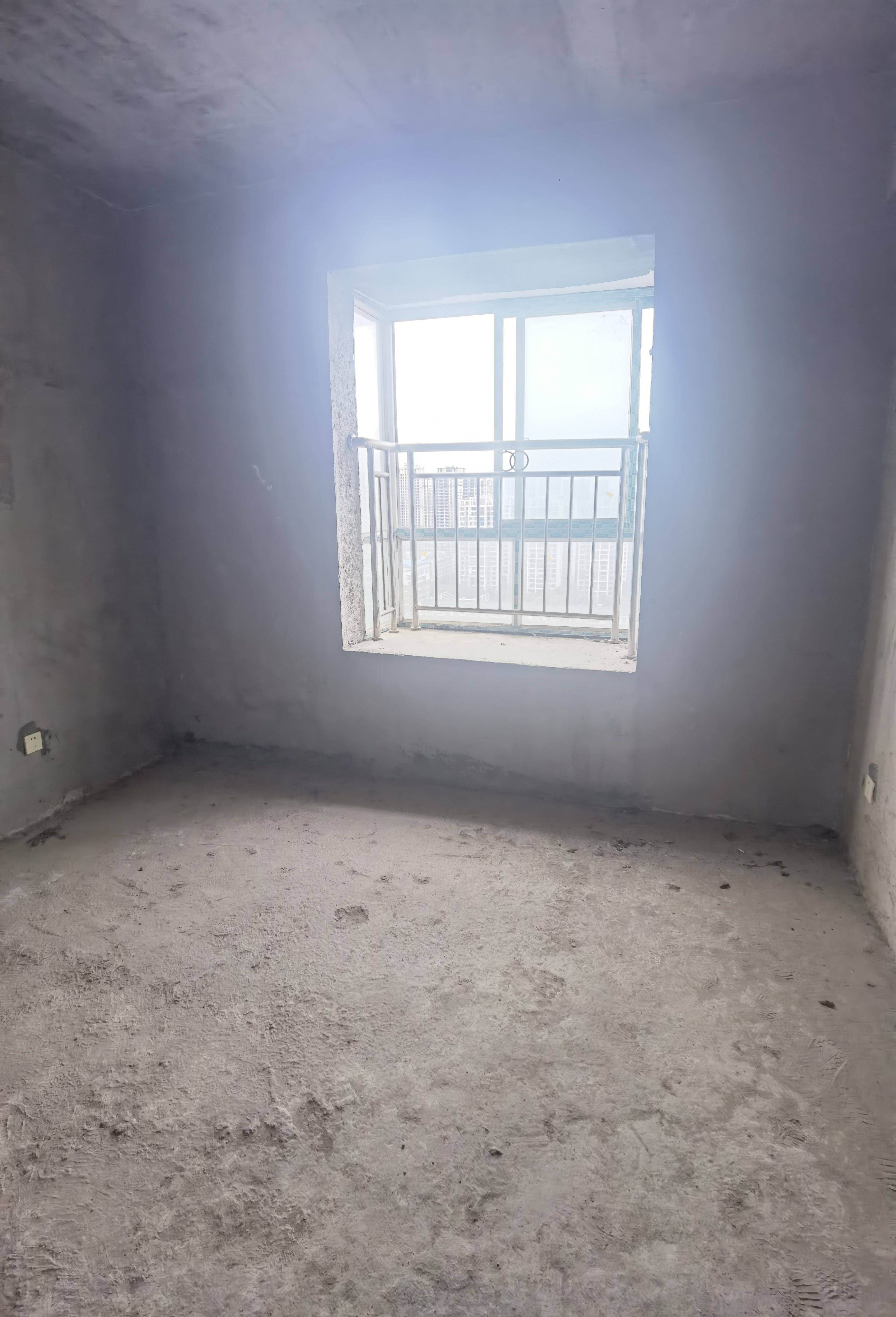 鸿都苑 1室0厅0卫 50.0万 鸿都苑 1室0厅0卫 50.0万客厅