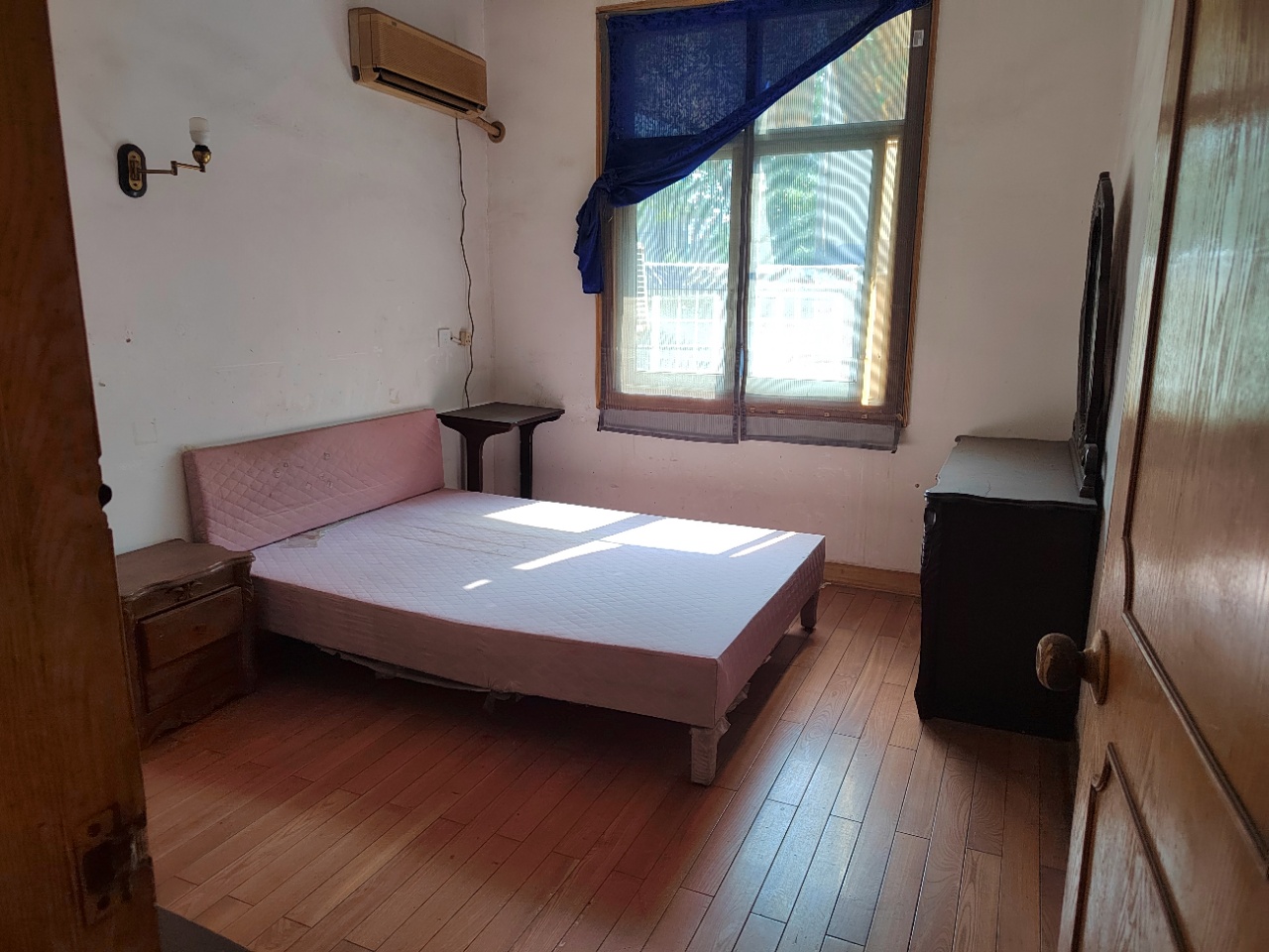 全丰小区 3室2厅1卫 600.0元/月 全丰小区 3室2厅1卫 600.0元/月室内图