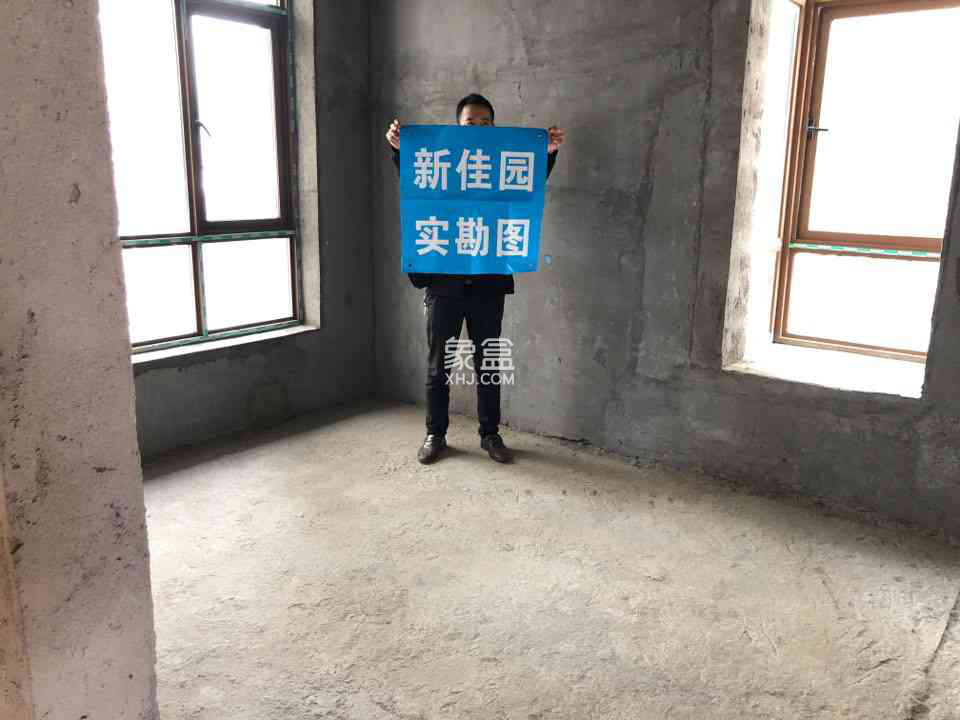 中天鹭鸶湾一期 5室2厅2卫 280.00万 中天鹭鸶湾一期 5室2厅2卫 280.00万客厅