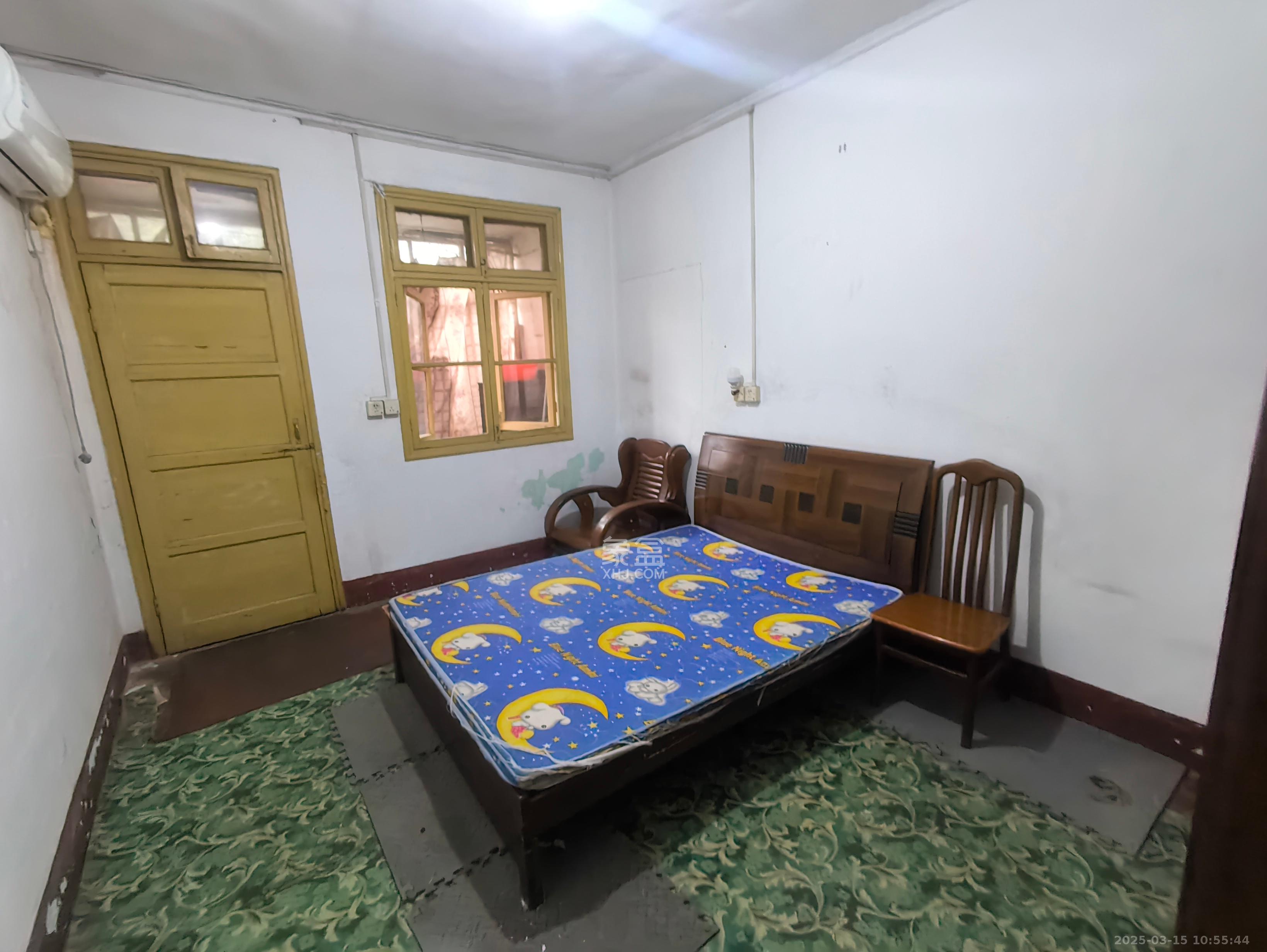 建工集团单位房  3室2厅1卫    1800.0元/月室内图