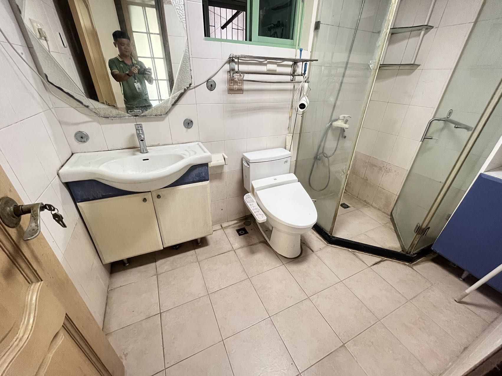 置地花园 4室2厅1卫 180.0万 置地花园 4室2厅1卫 180.0万室内图