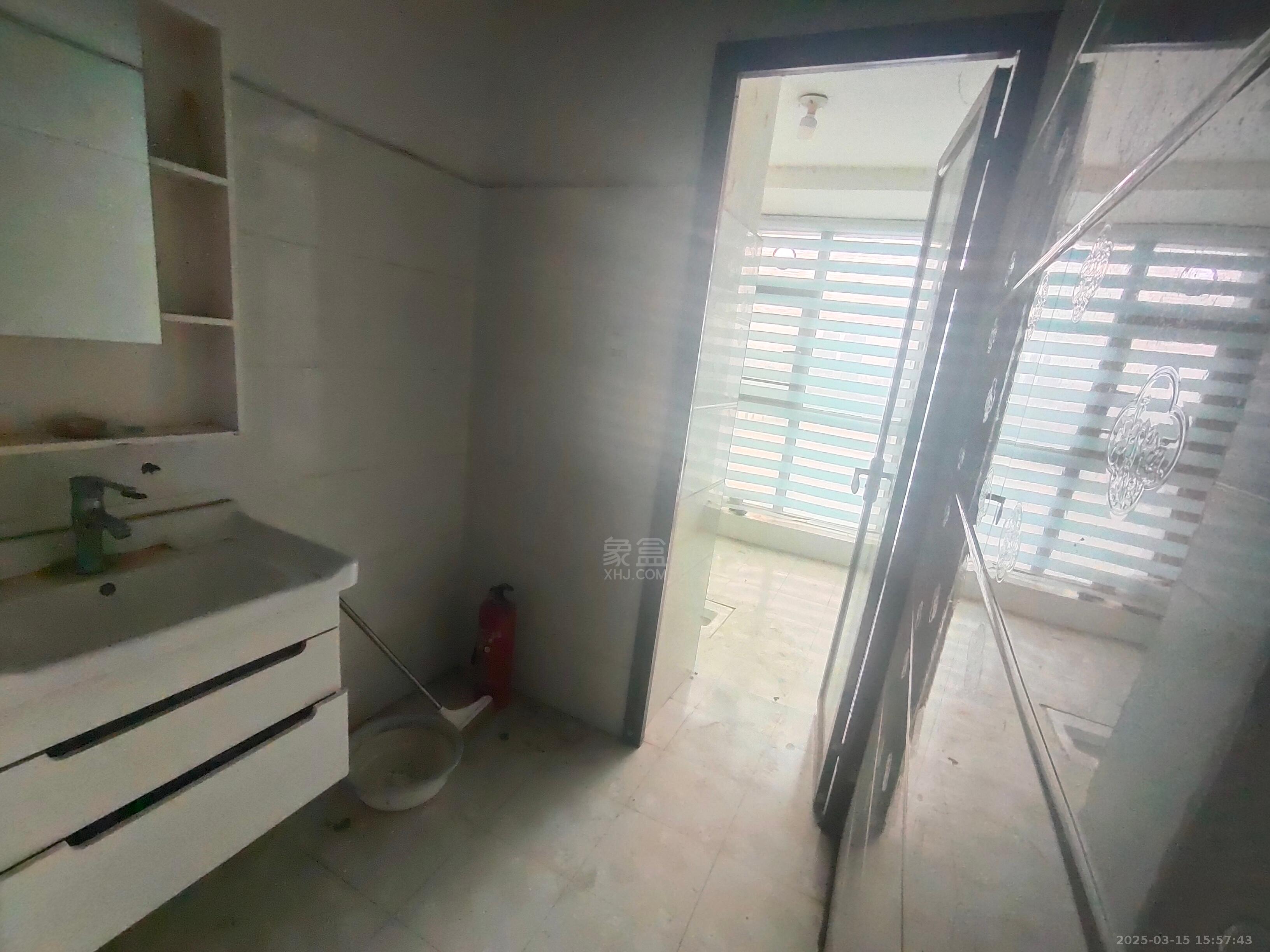 大汉希尔顿 1室1厅0卫 6000.0元/月 大汉希尔顿 1室1厅0卫 6000.0元/月室内图