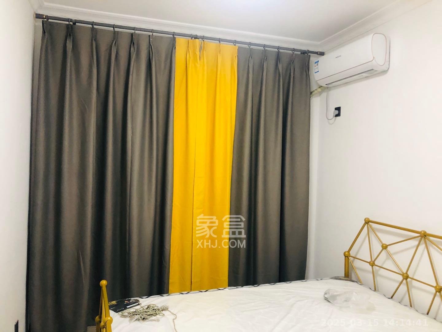 振业城三期  4室2厅2卫   3200.00元/月室内图