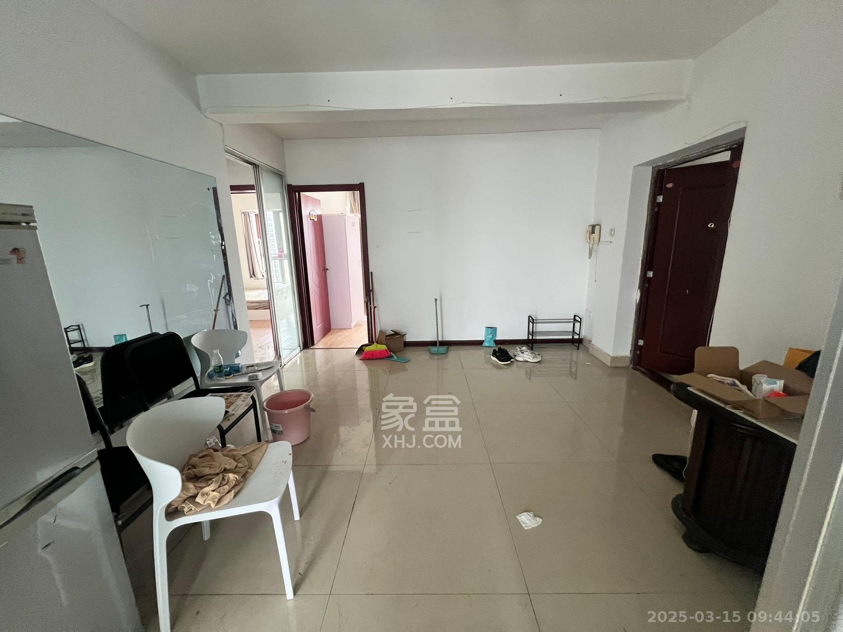 鑫天山水洲城 3室2厅1卫 1900.0元/月 鑫天山水洲城 3室2厅1卫 1900.0元/月室内图