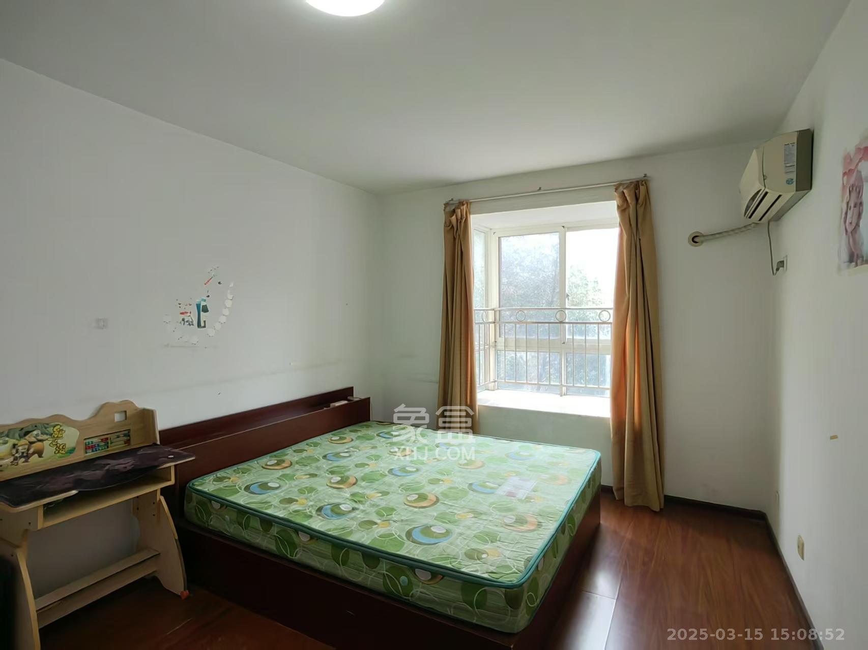 咸嘉新村悅峰園  2室2廳1衛(wèi)   1600.00元/月室內(nèi)圖