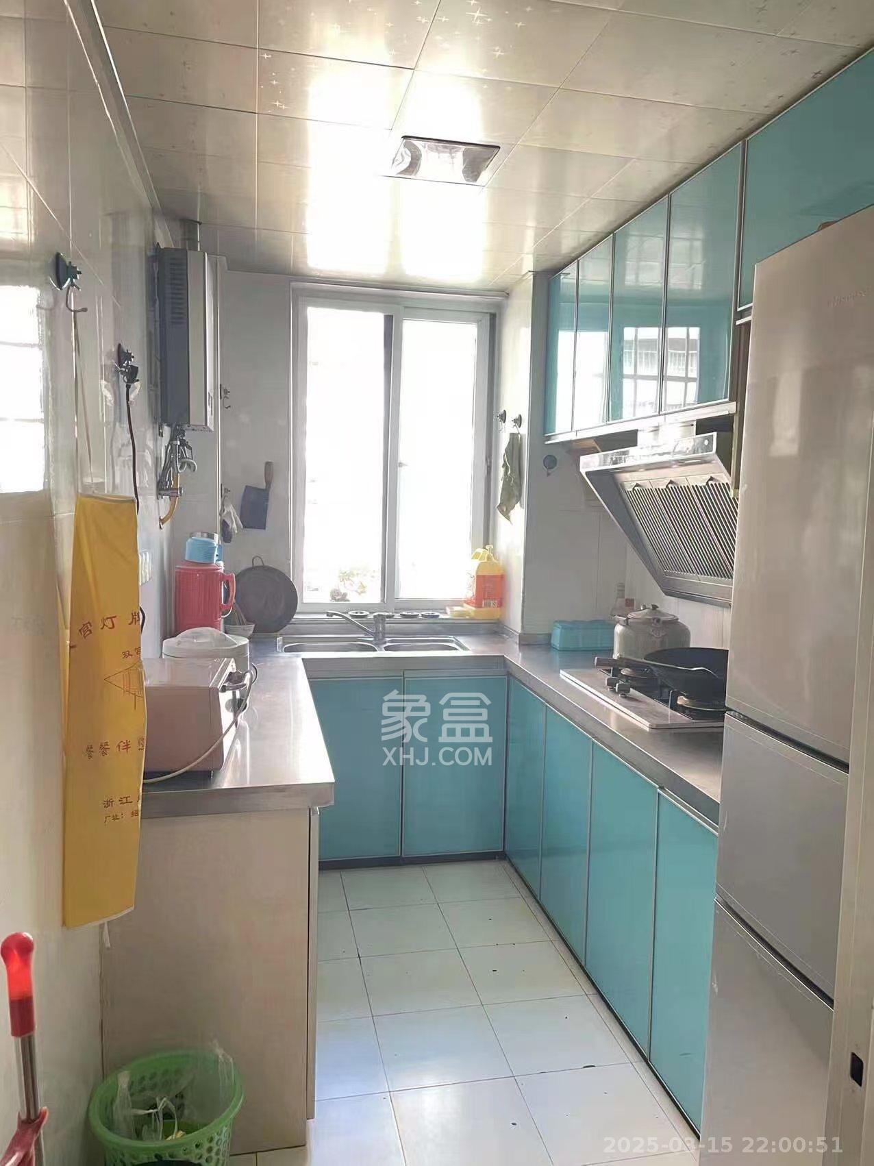 桔洲新苑(桔洲印象) 3室2厅1卫 2000.0元/月 桔洲新苑(桔洲印象) 3室2厅1卫 2000.0元/月室内图