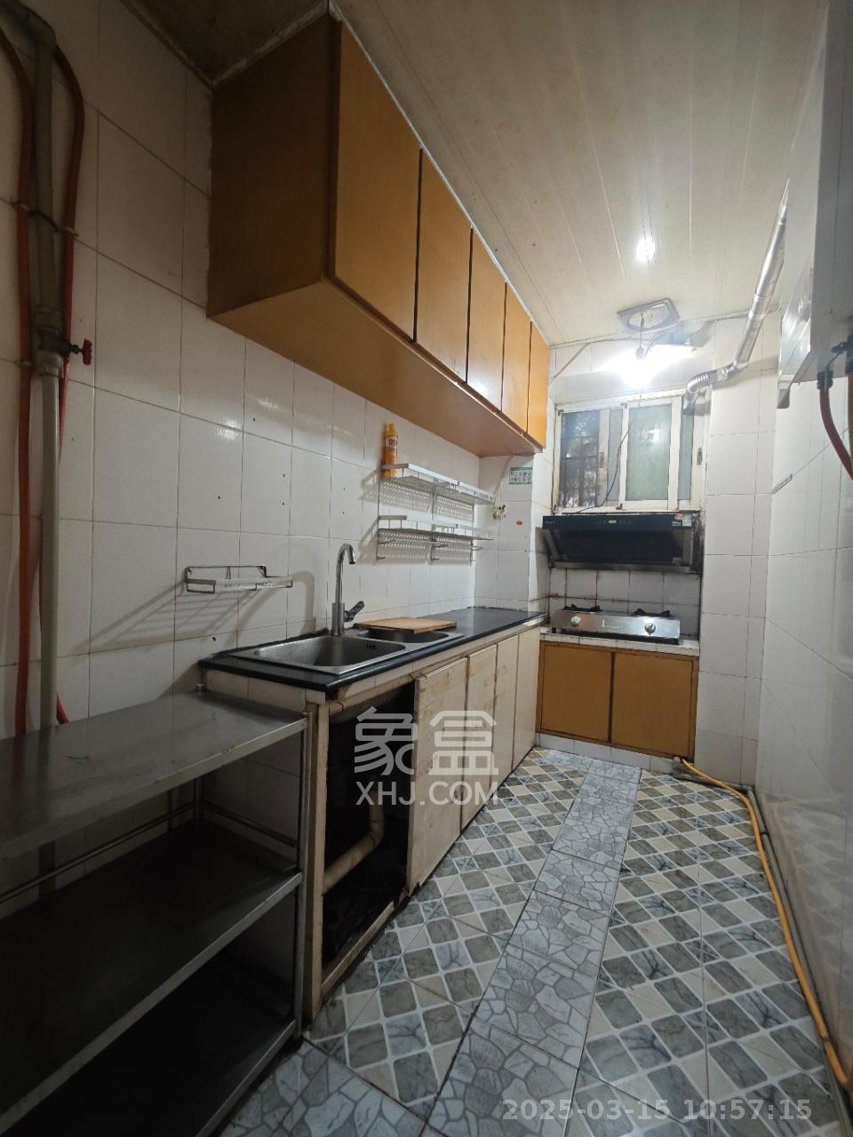 杨家塘 3室1厅1卫 2400.0元/月 杨家塘 3室1厅1卫 2400.0元/月室内图