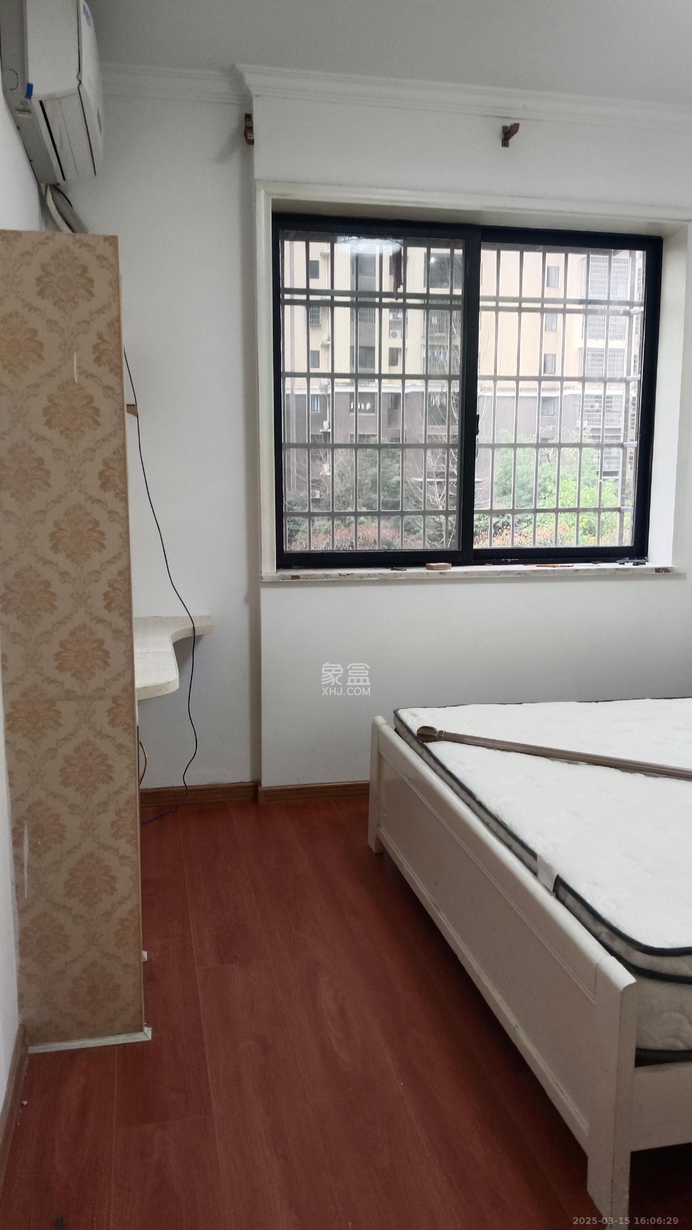 金富星城 3室2厅1卫 1500.0元/月 金富星城 3室2厅1卫 1500.0元/月室内图