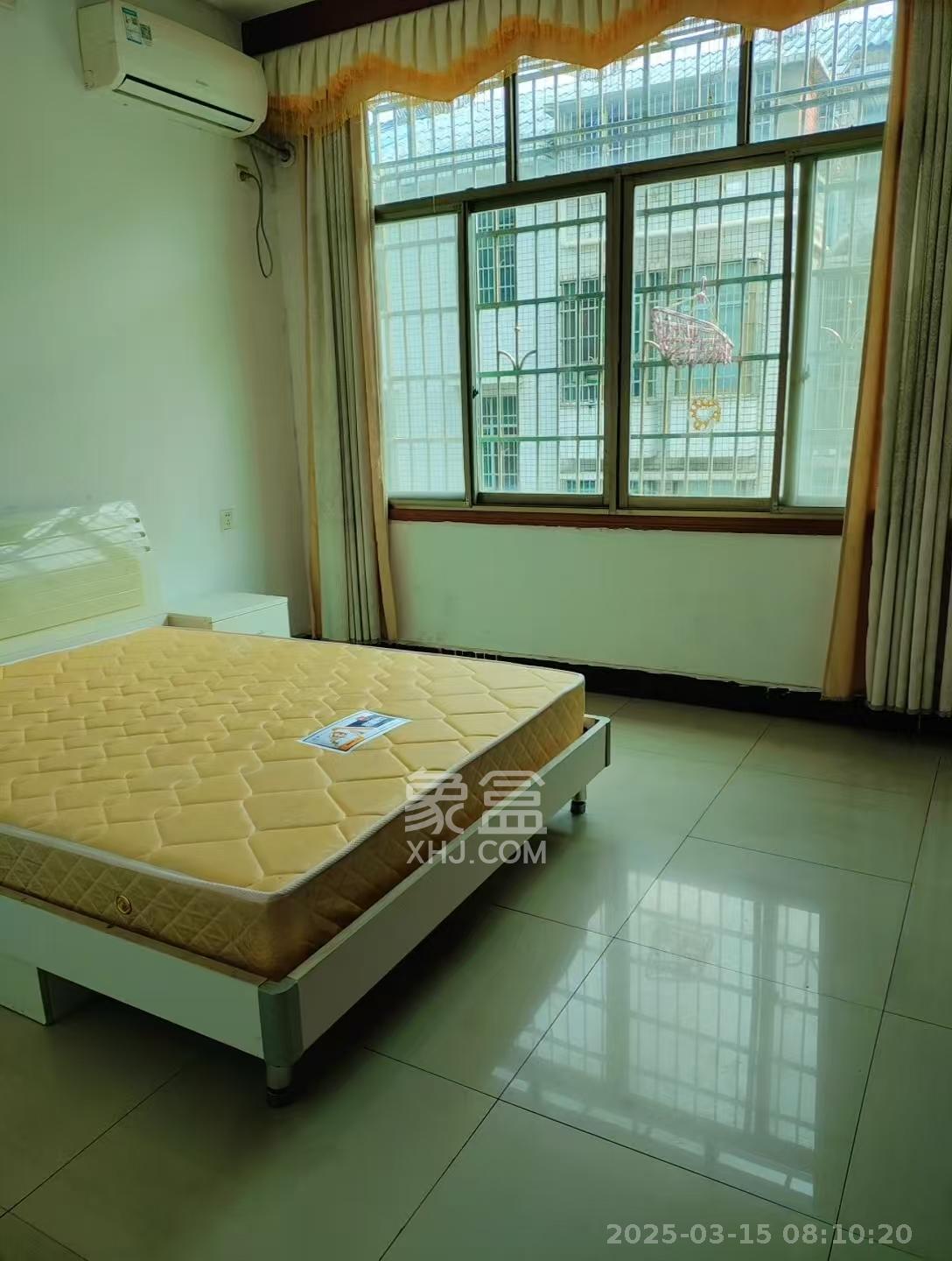 柏家塘小区 1室1厅1卫 1600.0元/月 柏家塘小区 1室1厅1卫 1600.0元/月室内图