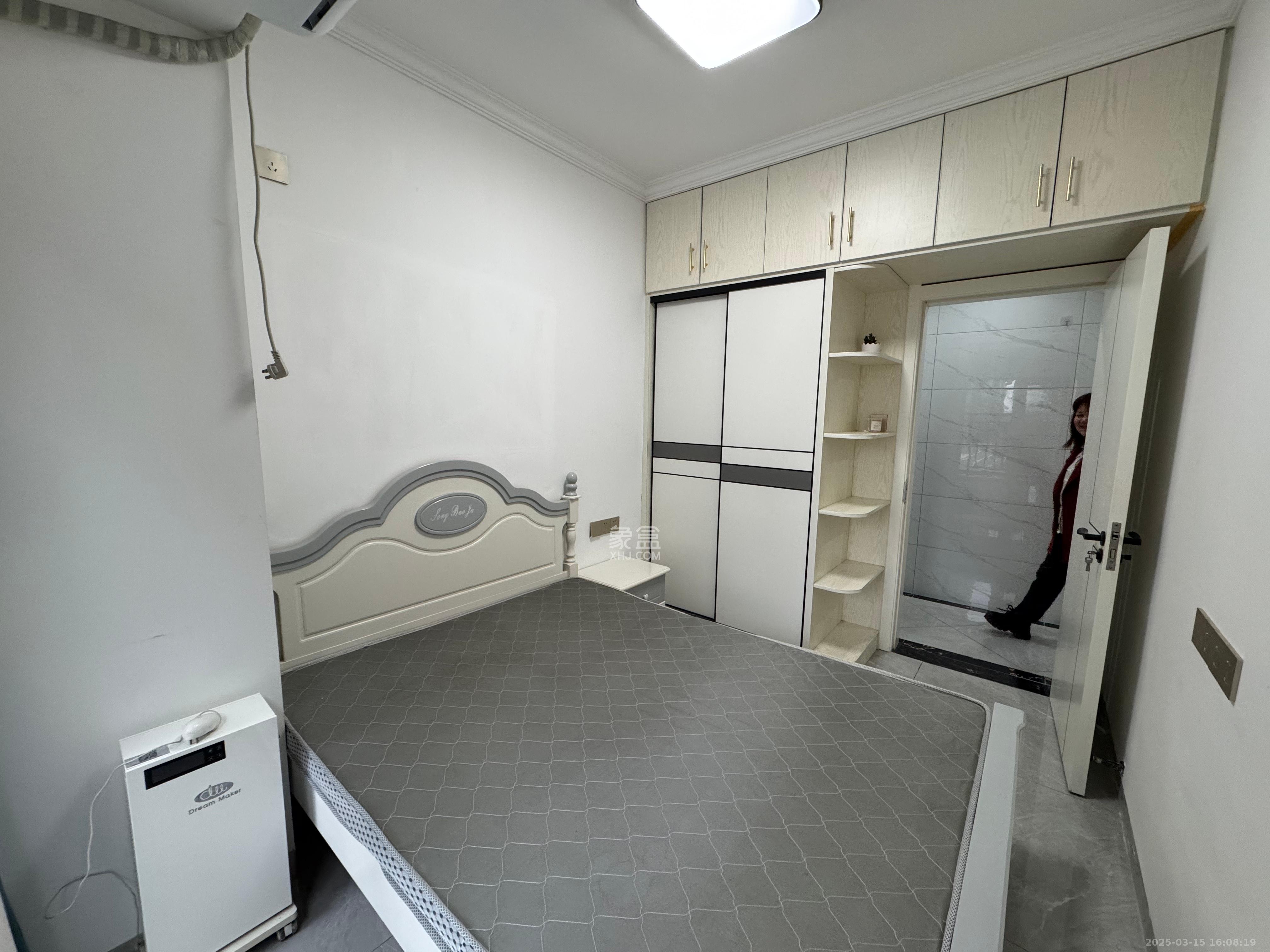 保利东郡 3室2厅1卫 1680.0元/月 保利东郡 3室2厅1卫 1680.0元/月室内图