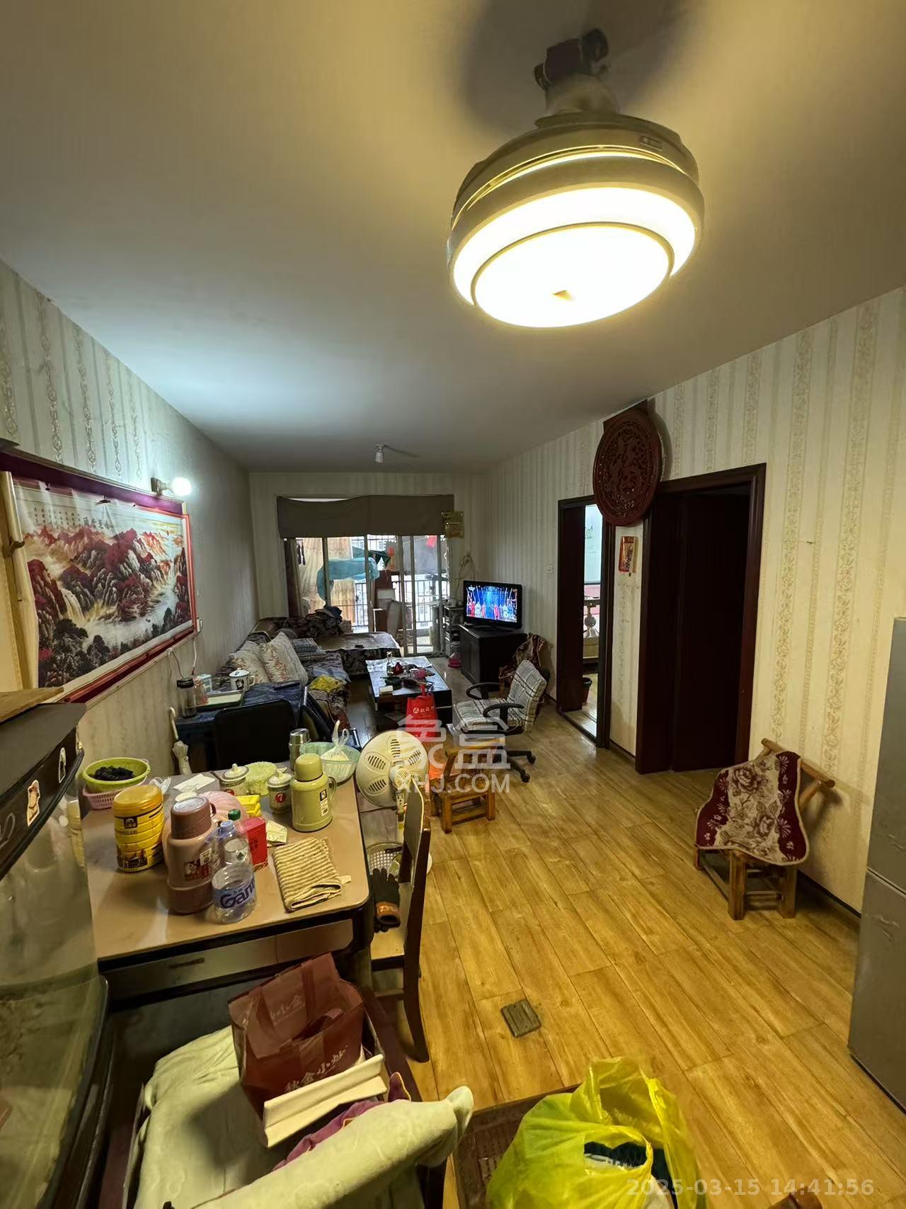 麓谷锦和园 2室1厅1卫 2000.0元/月 麓谷锦和园 2室1厅1卫 2000.0元/月室内图