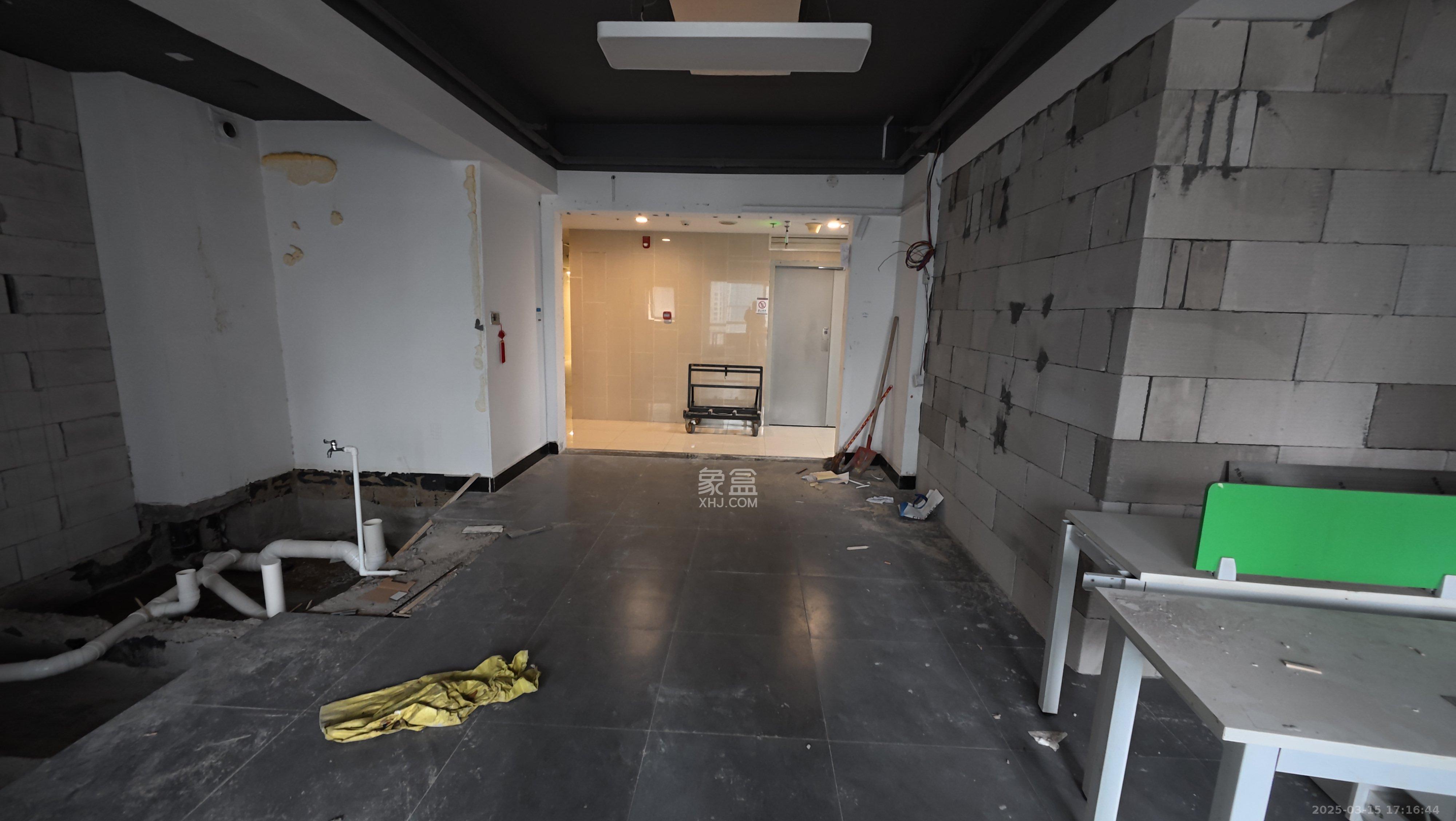 北辰三角洲B1E1区  1室1厅1卫    3600.0元/月室内图