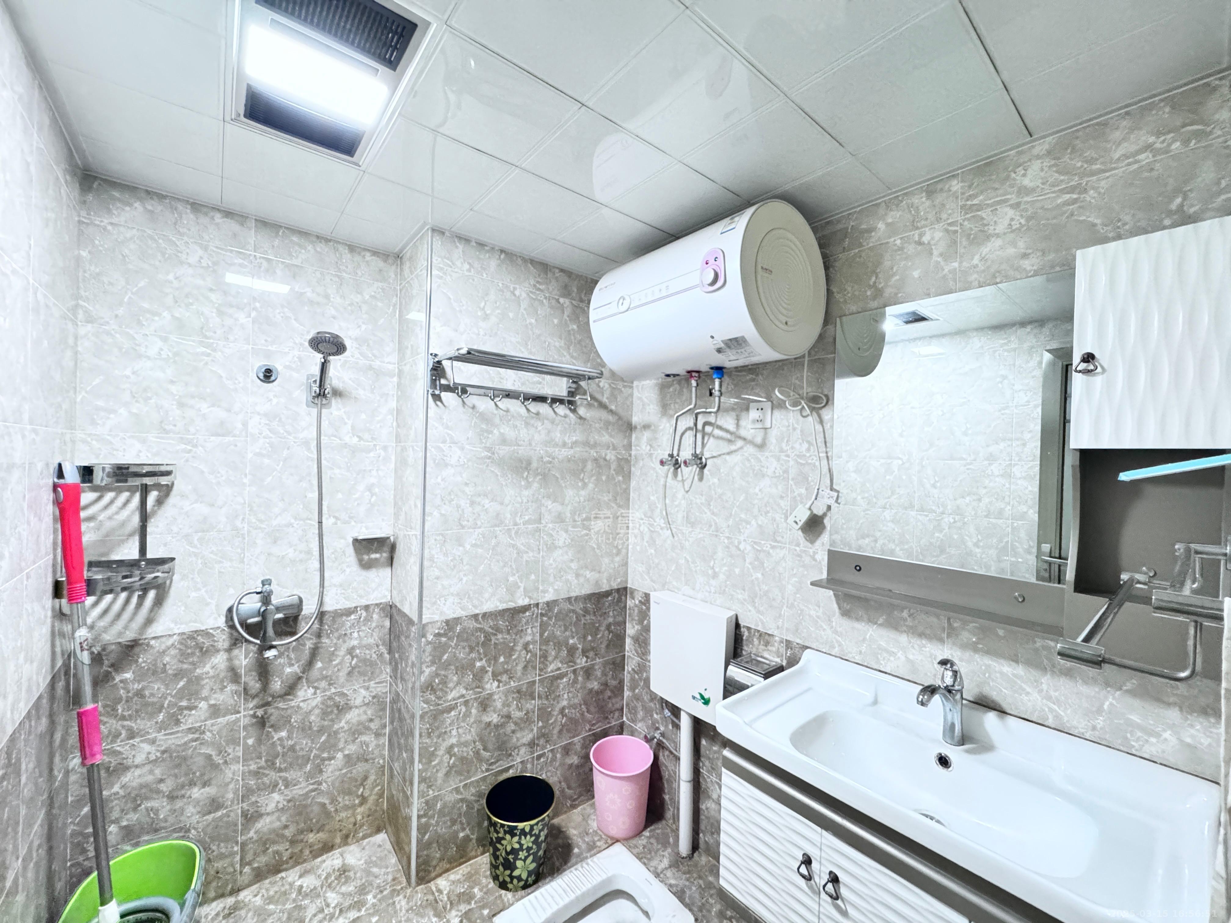 未来漫城 1室1厅1卫 1400.0元/月 未来漫城 1室1厅1卫 1400.0元/月室内图