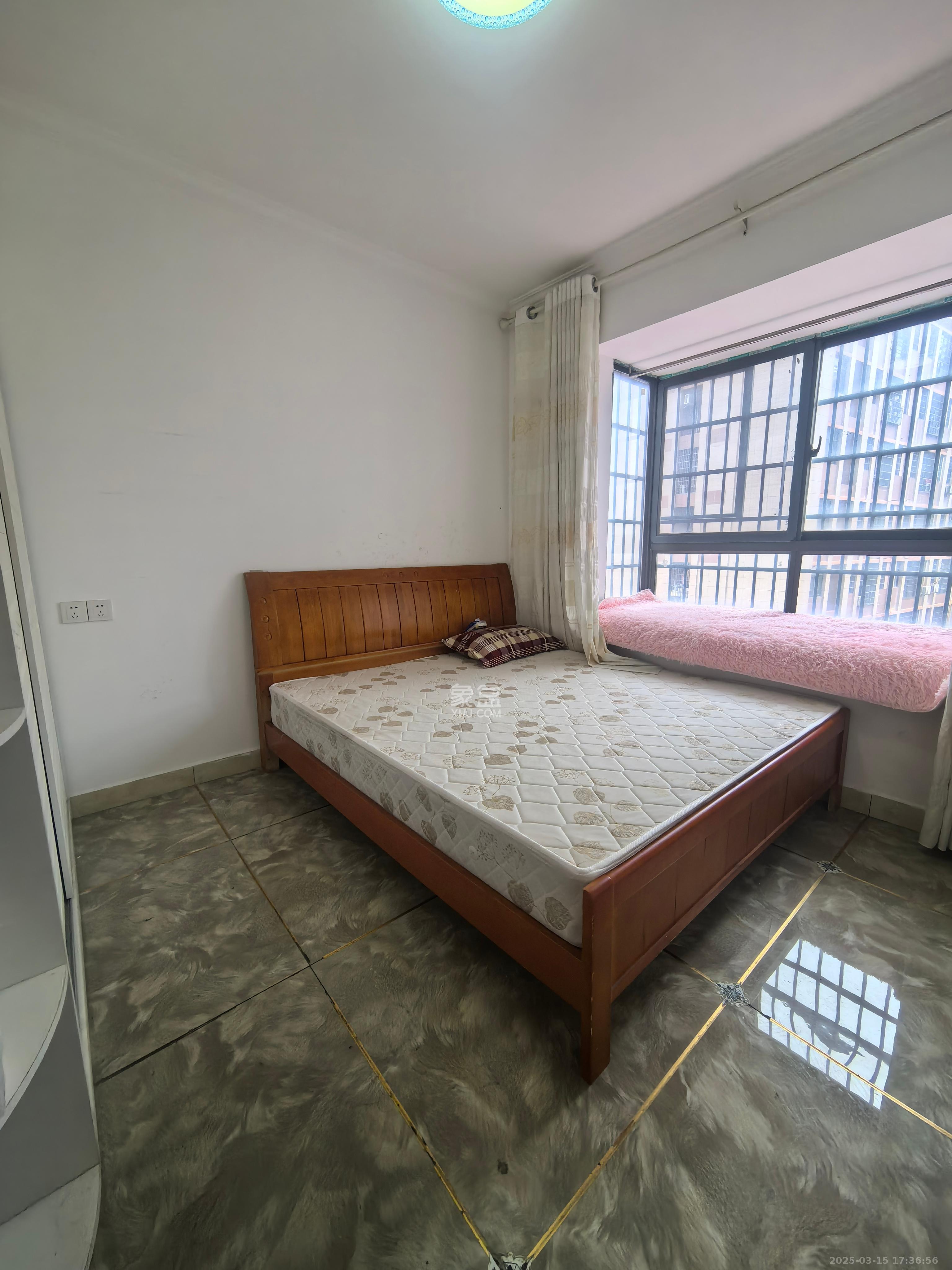 武广新都汇(新都华府二期) 2室1厅1卫 1500.0元/月 武广新都汇(新都华府二期) 2室1厅1卫 1500.0元/月室内图