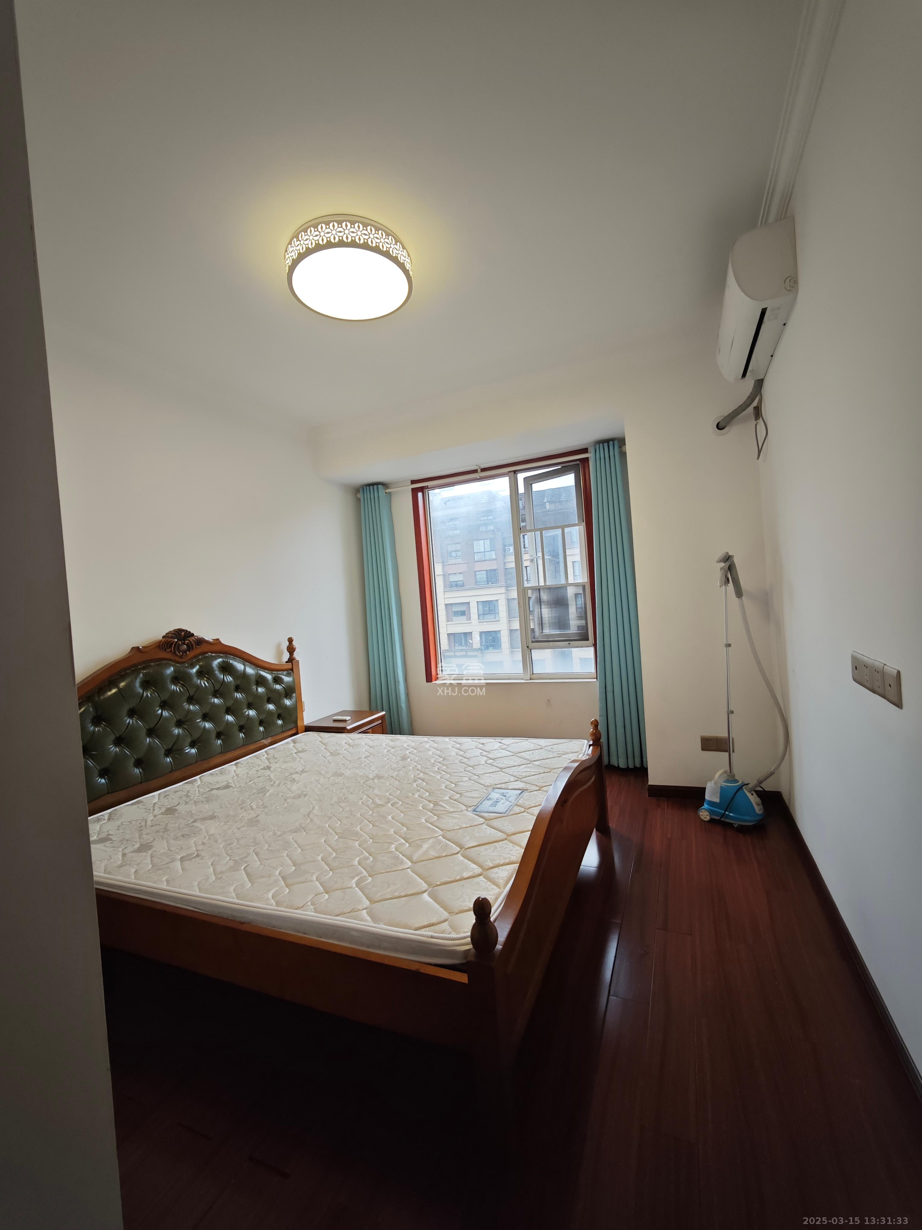 金地三千府(金地湖山樾、金地自在城)  2室2厅1卫    1600.0元/月 金地三千府(金地湖山樾、金地自在城)  2室2厅1卫    1600.0元/月室内图